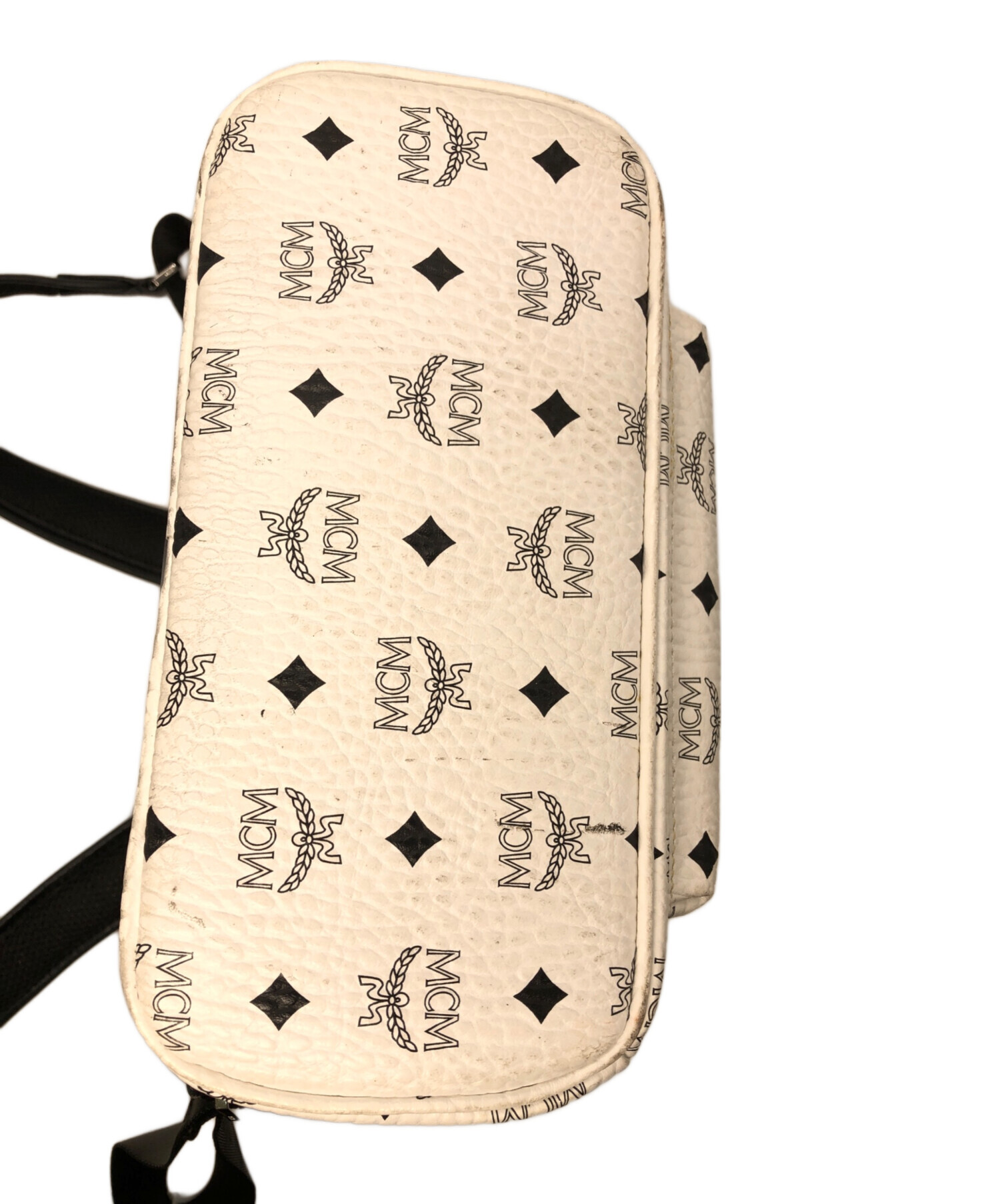 中古・古着通販】MCM (エムシーエム) スタッズリュック ホワイト