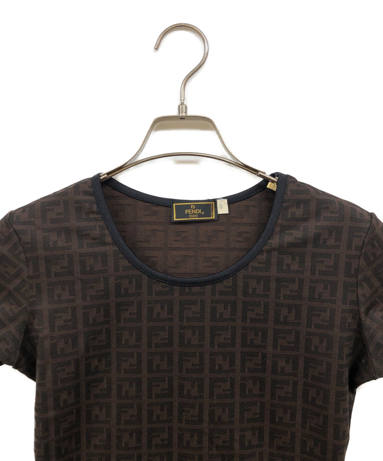 中古・古着通販】FENDI (フェンディ) ズッカ総柄Tシャツ ブラウン