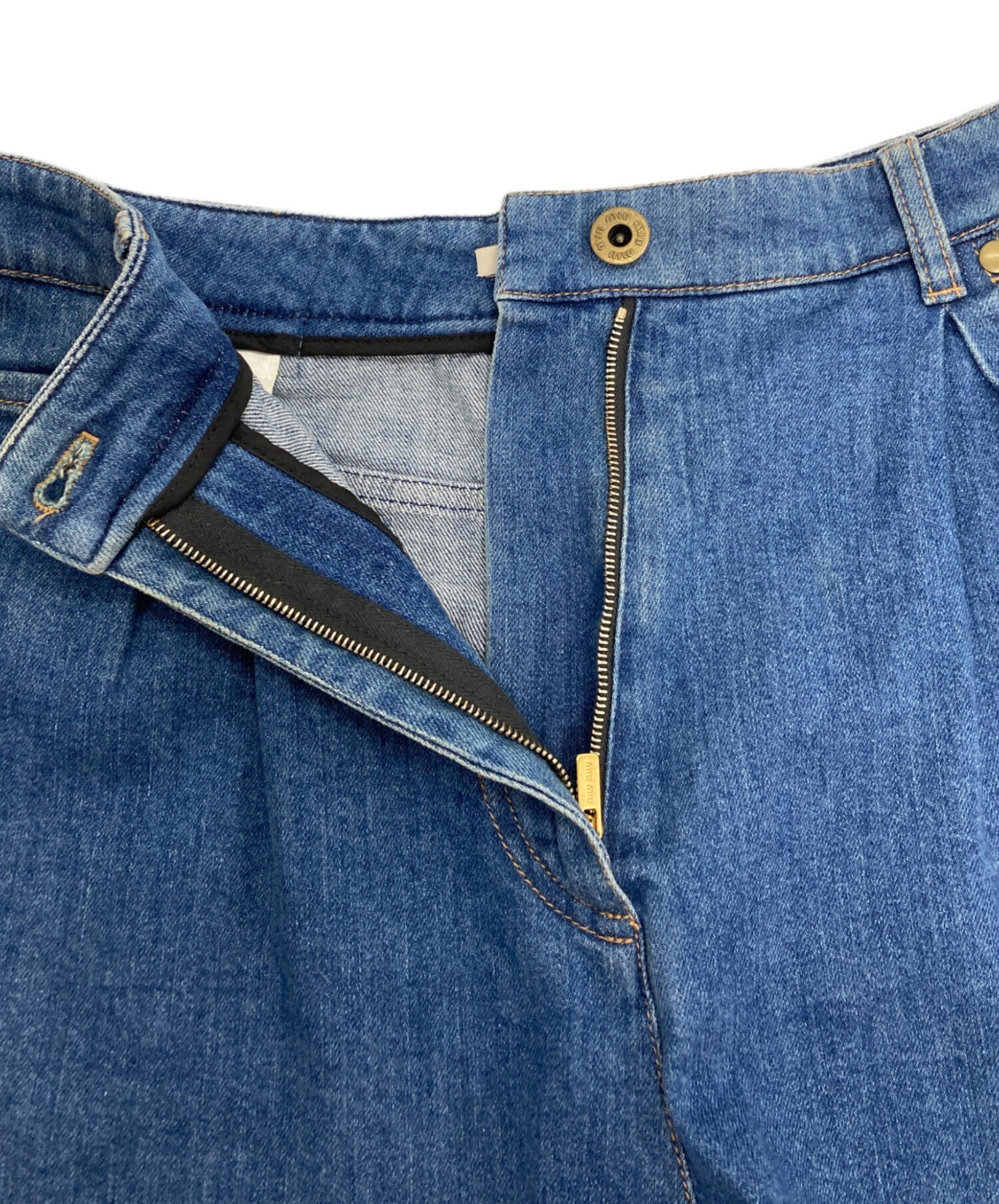 中古・古着通販】MIU MIU (ミュウミュウ) ショートパンツ ブルー