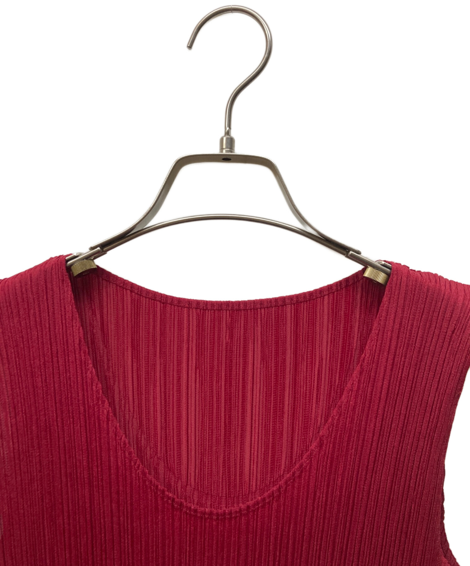 レッド ノースリーブ プリーツプリーズ 中古・古着通販】PLEATS PLEASE (プリーツプリーズ) ノースリーブ
