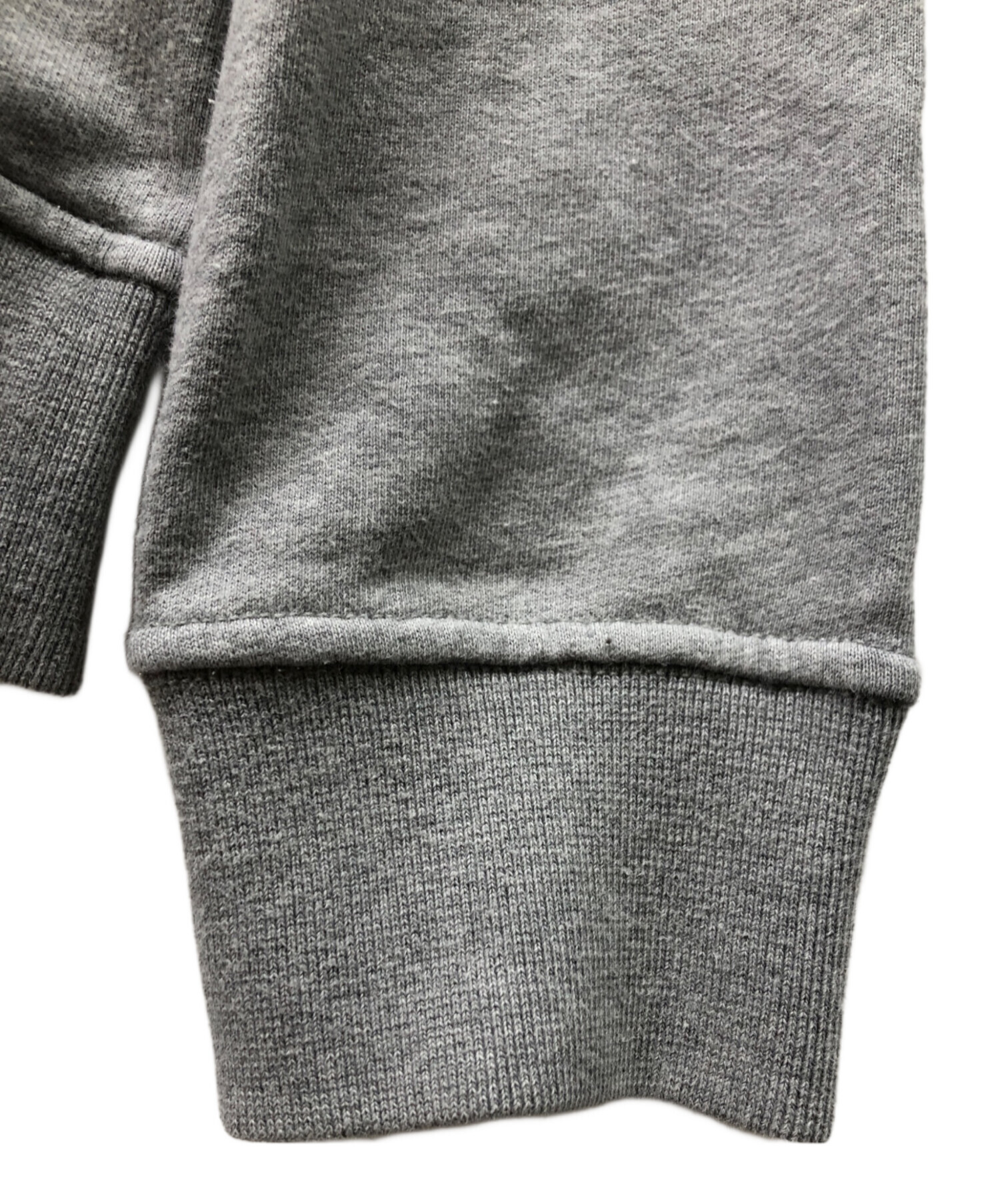 む*ん様 STONE  グレー Vネック トレーナー M 中古・古着通販】STONE ISLAND (ストーンアイランド) Vガゼット