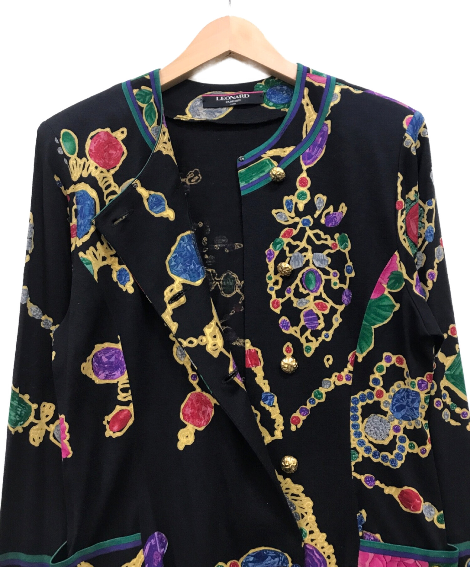 レオナールワンピースジュエリー柄 美品】レオナール ジュエリー総柄A