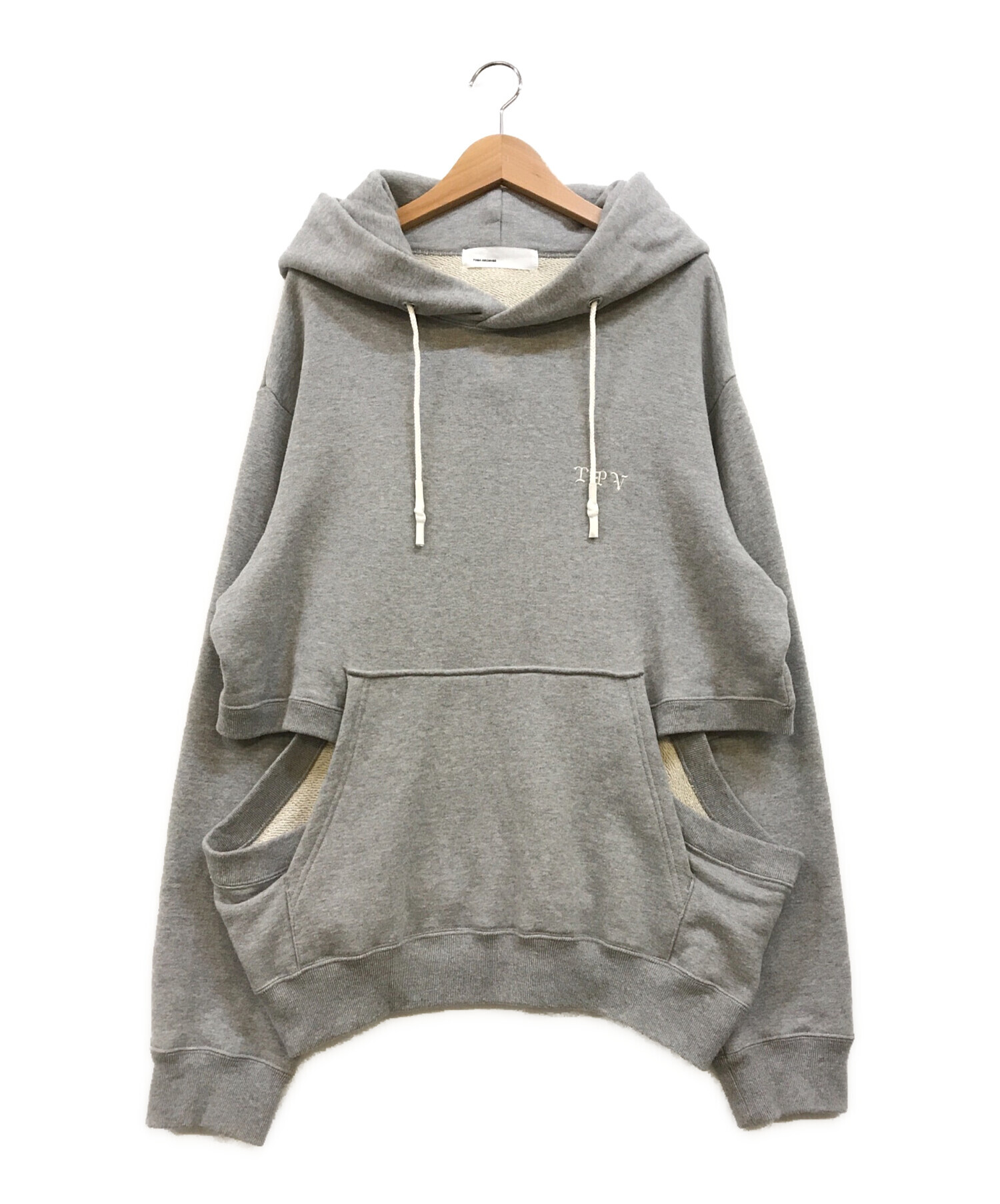 TOGA ARCHIVES HOLE SWEAT HOODIEトーガアーカイブス
