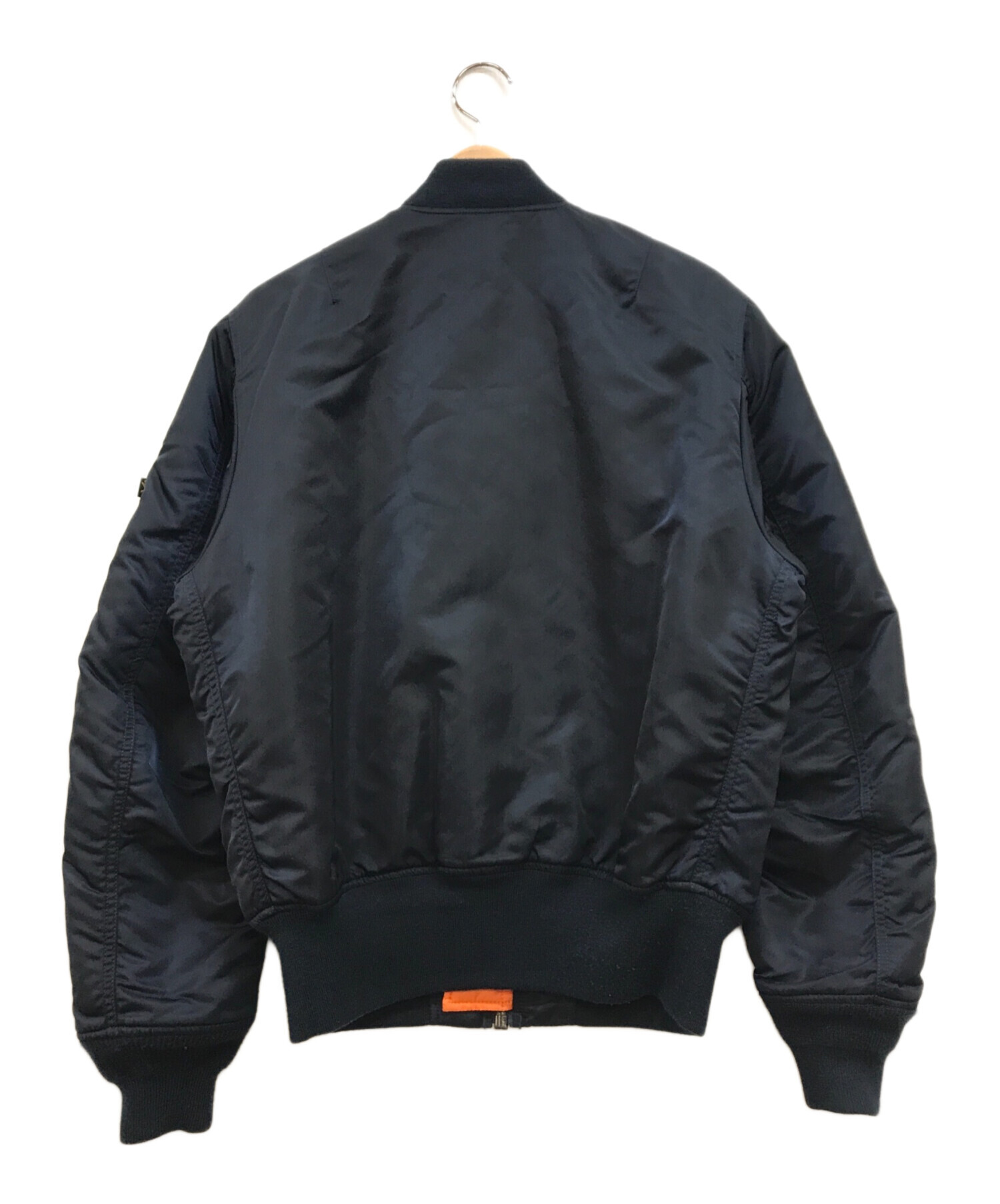 AVIREX ブラック MA-1 フライトジャケット 中古・古着通販】AVIREX
