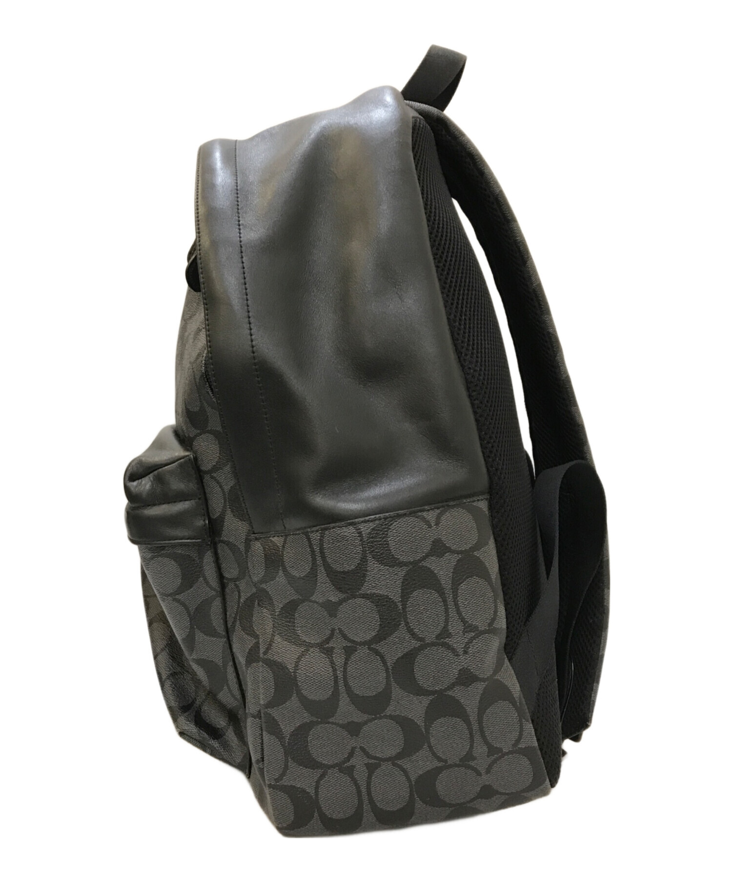 中古・古着通販】COACH (コーチ) シグネチャーデザインリュック