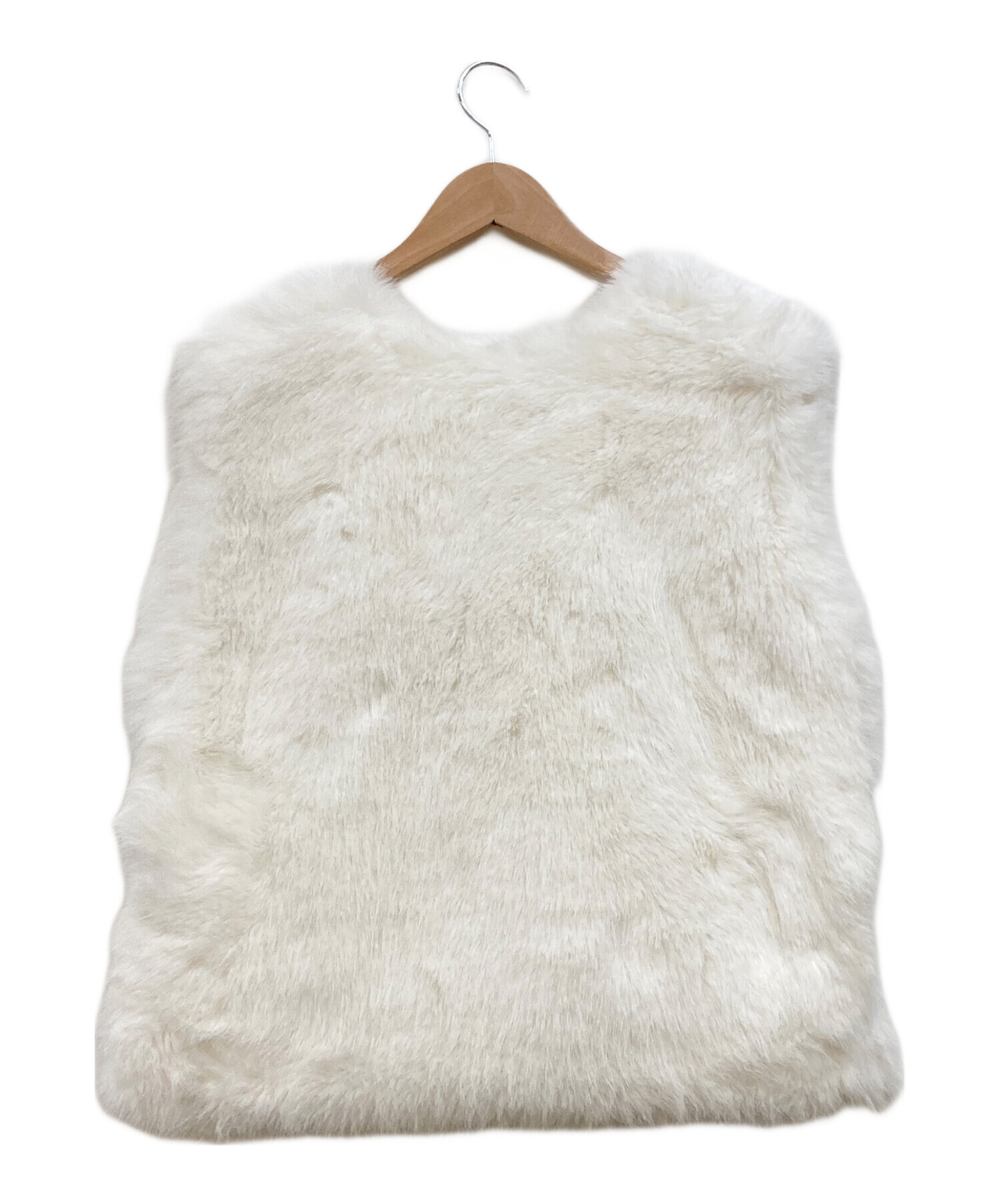 イデアルーチェ　idealuce エコファーリボンベスト　ホワイト イデアルーチェ idealuce エコファーリボンベスト ホワイト イデア