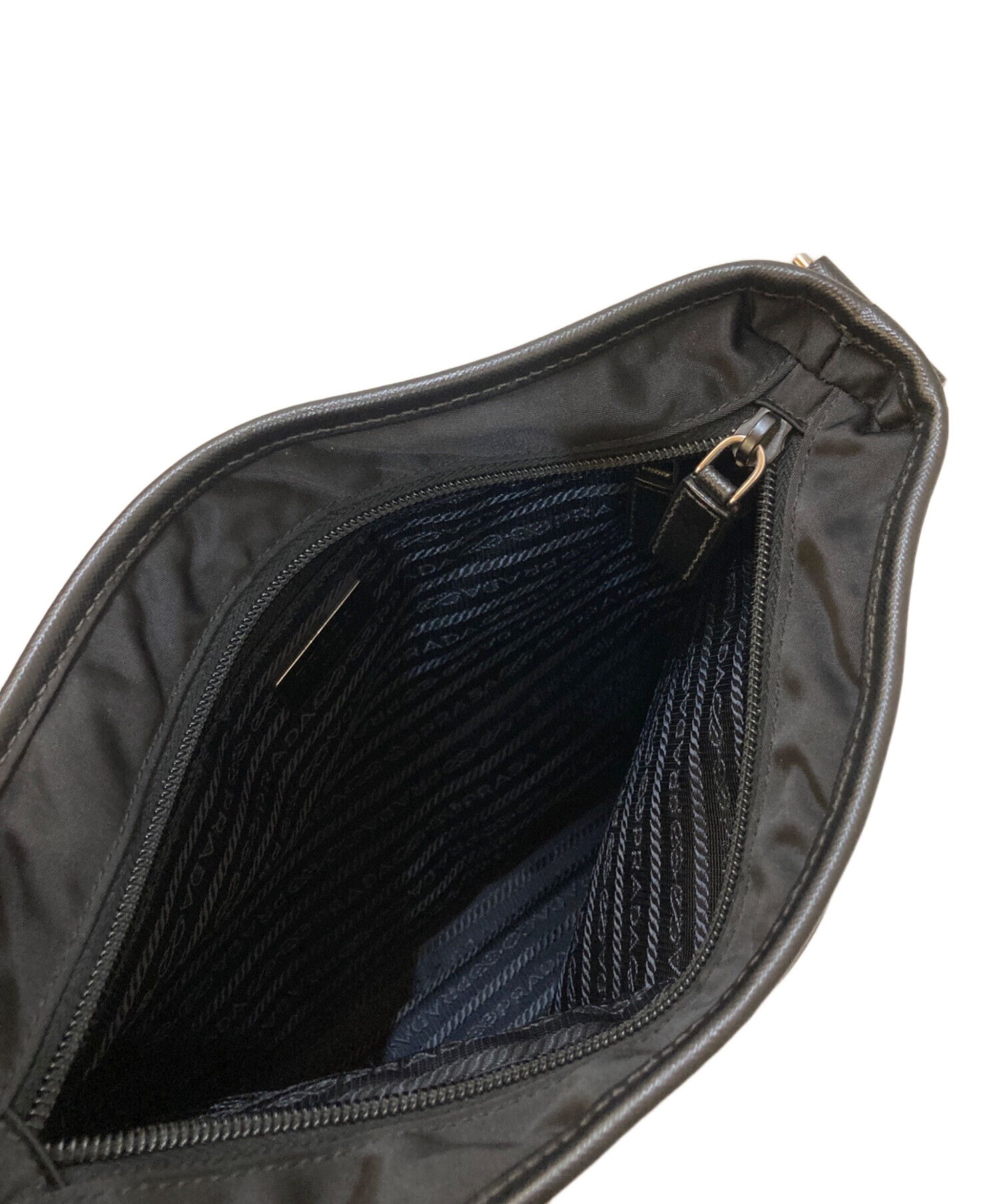 プラダ★ショルダーバッグ 中古・古着通販】PRADA (プラダ) ショルダーバッグ ブラック｜ブランド