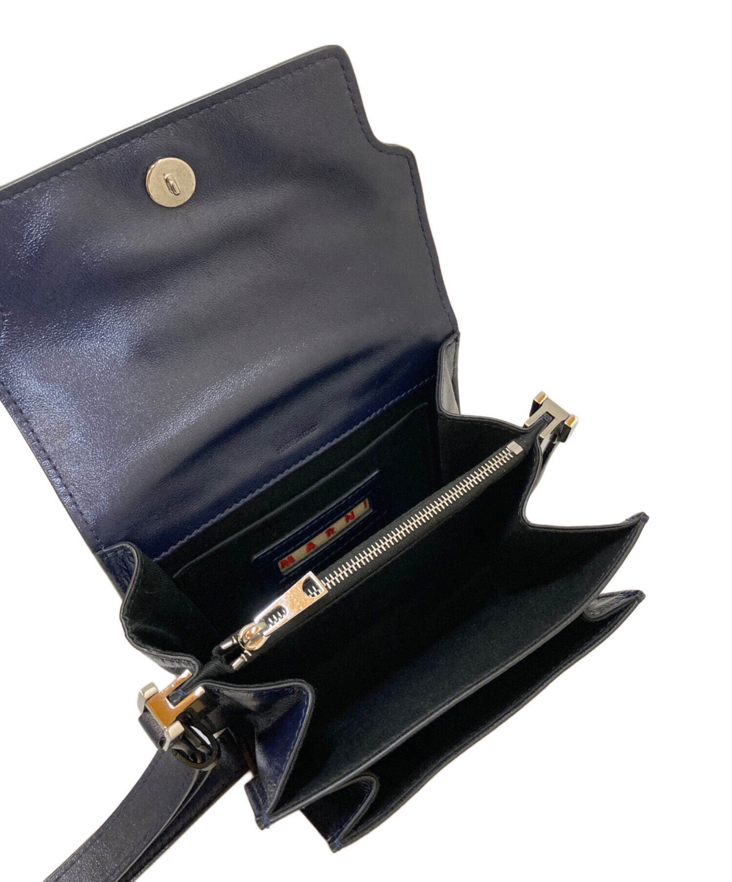 中古・古着通販】MARNI (マルニ) TRUNK SOFT カーフスキンミニ