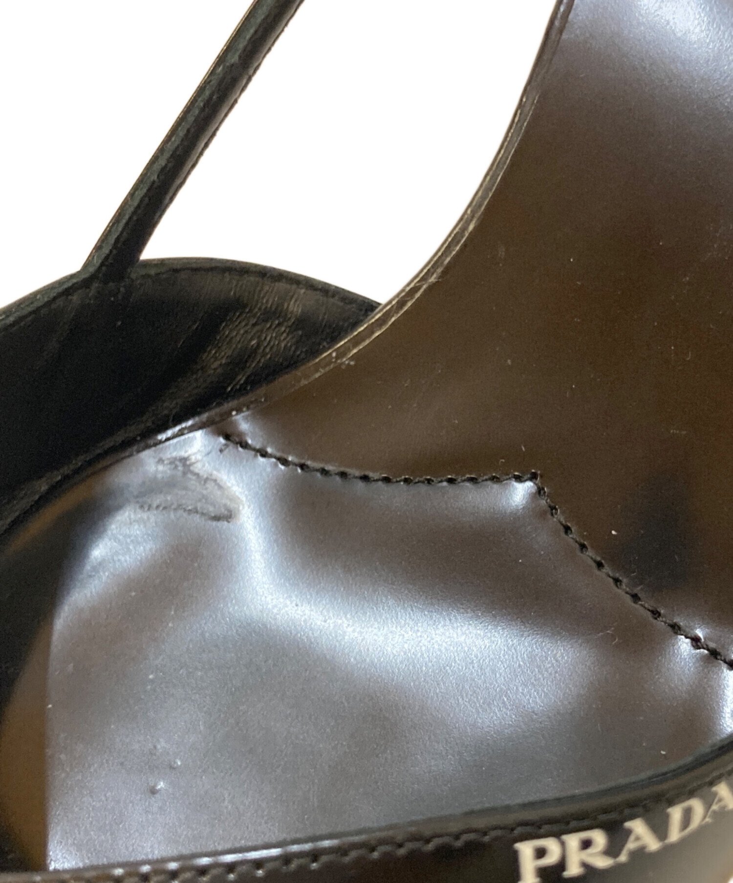 中古・古着通販】PRADA (プラダ) カットアウト ブラッシュドレザー