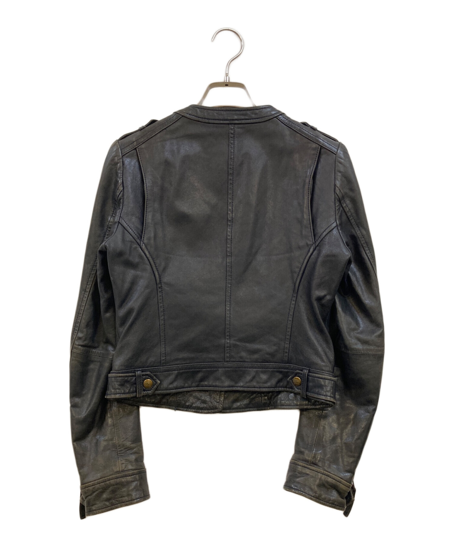 【バーバリーブルーレーベル】レザージャケット シープスキン ファー 38 黒 バーバリーブルーレーベル】レザージャケット シープスキン ファー 38