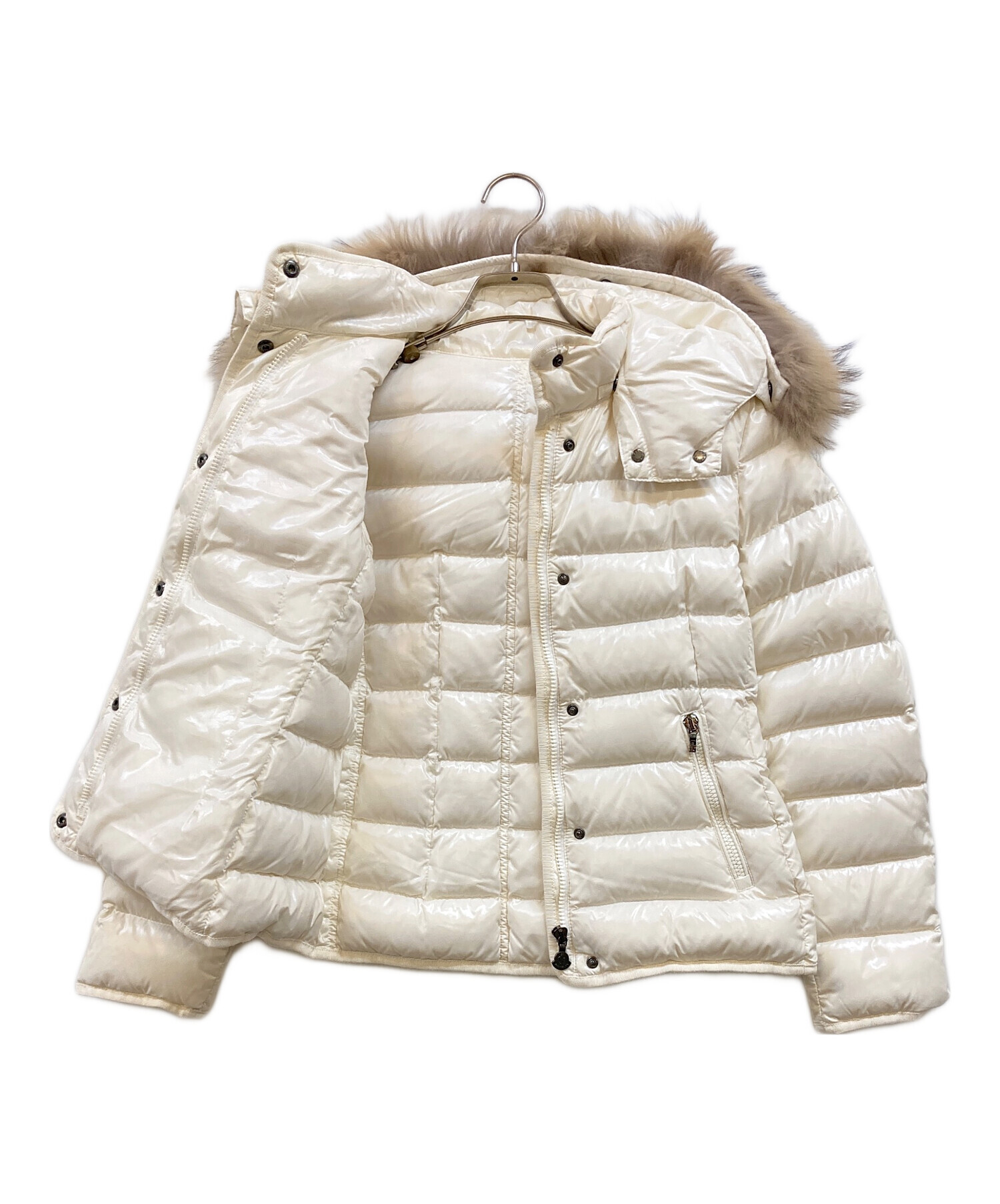 中古・古着通販】MONCLER (モンクレール) NEW ARMOISE ホワイト サイズ