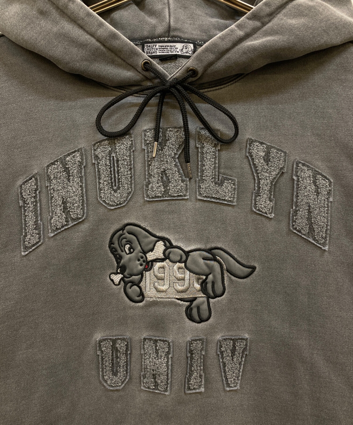中古・古着通販】GALFY (ガルフィー) プルオーバーパーカー グレー