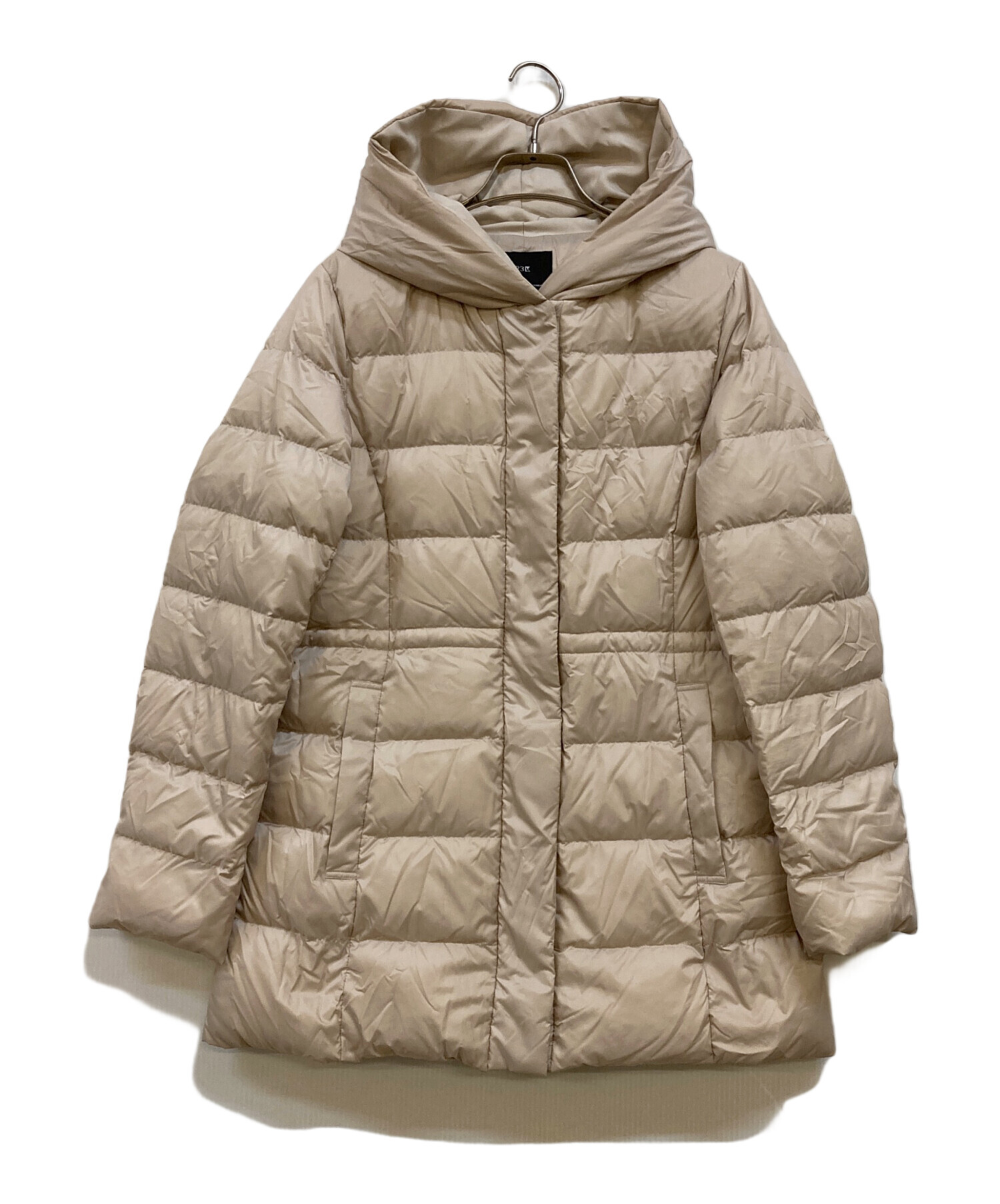 中古・古着通販】23区 (ニジュウサンク) シレータフタ ミドル丈 ダウン 