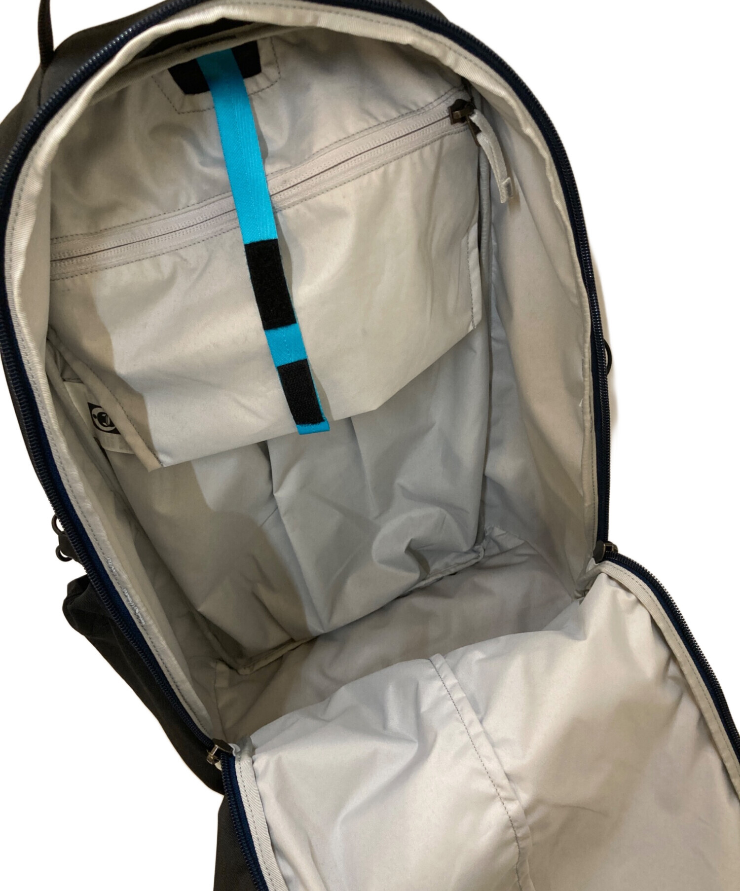 廃盤品　ARC'TERYX ランバーパック 廃盤品】ARC'TERYX アークテリクス ブラック ランバーパック Q5 - メルカリ