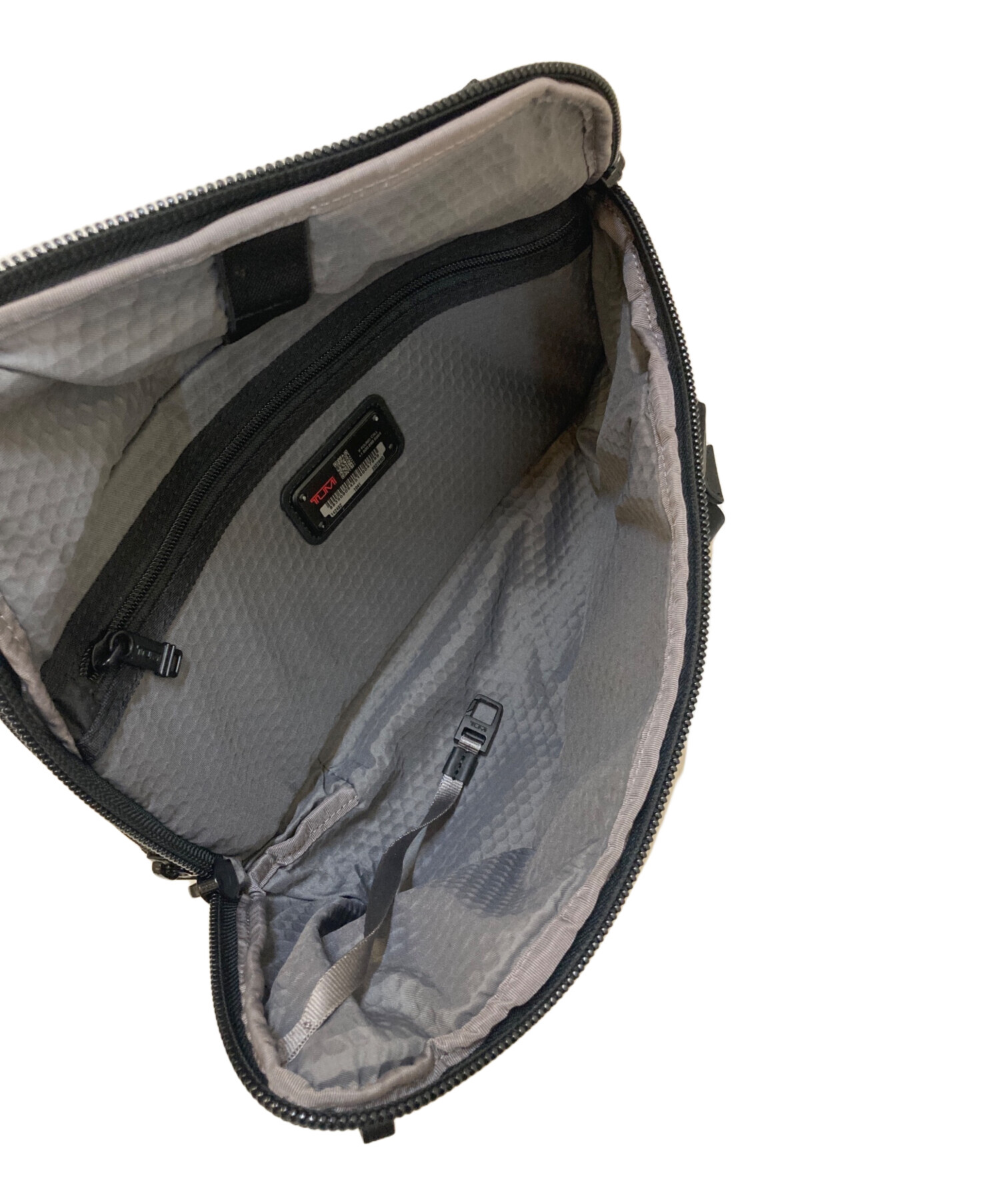 中古・古着通販】TUMI (トゥミ) プラトーン スリング ウエストバッグ