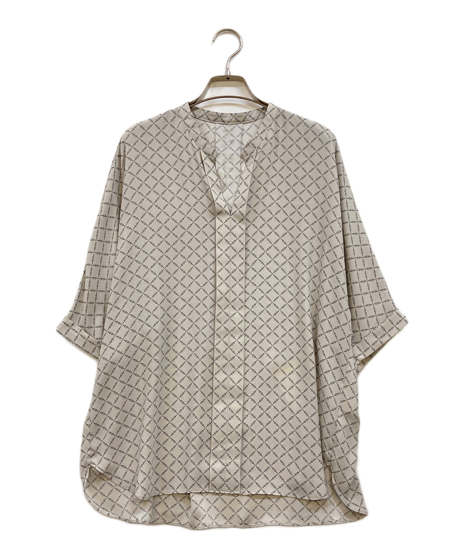 icb 38号　BackSatinAmunzen ハイネックブラウス 中古・古着通販】icB (アイシービー) BackSatinAmunzen 5分袖