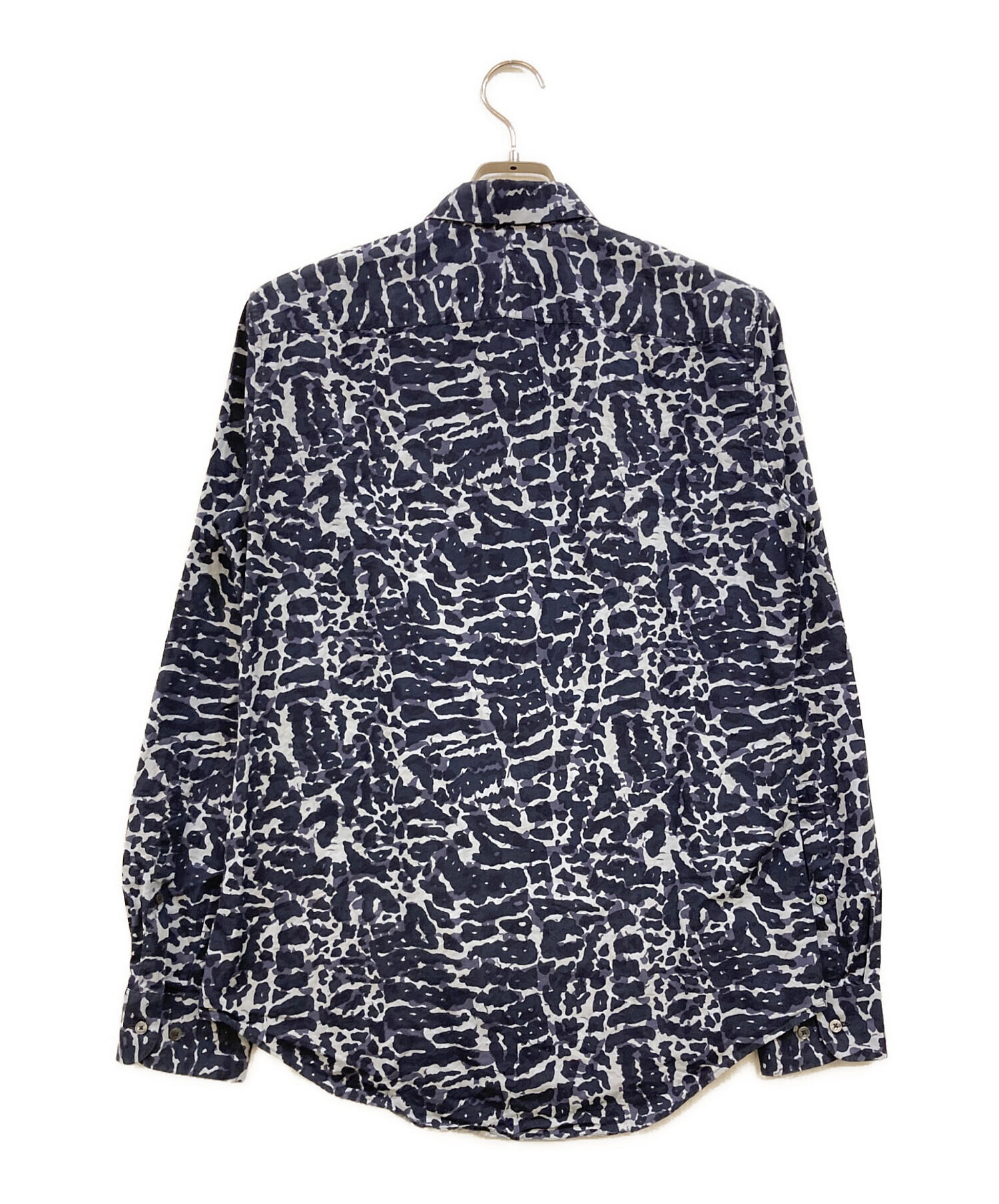 LOUIS VUITTON シャツ モノグラム カモフラ LV ロゴ 迷彩 中古・古着通販】LOUIS VUITTON (ルイ ヴィトン) カモフラージュ柄