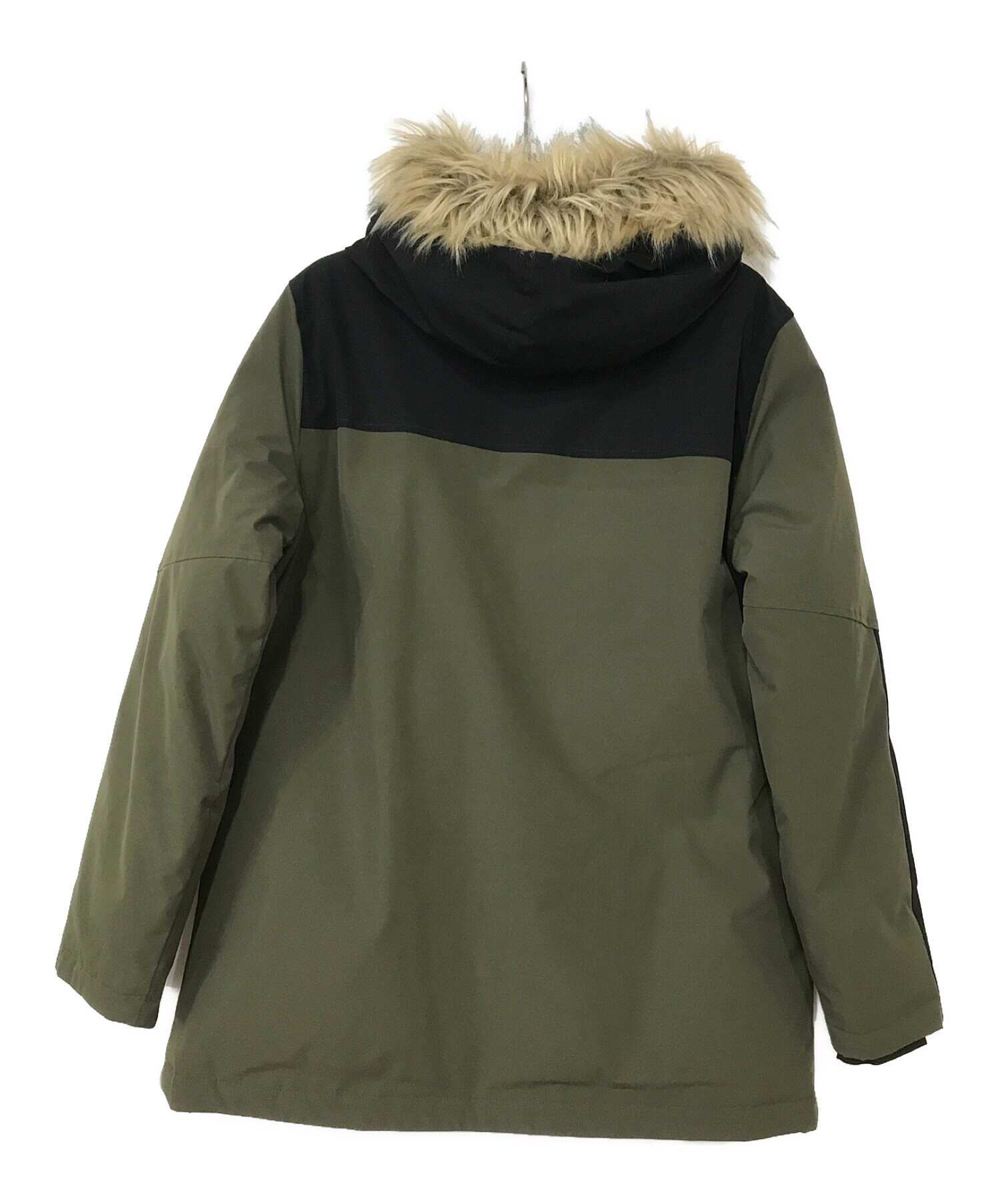 新品 コールハーンCOLE HAANダウンベスト上着ジャケット海外購入品 M Cole Haan(コールハーン) ダウンベスト(レディース) - 海外