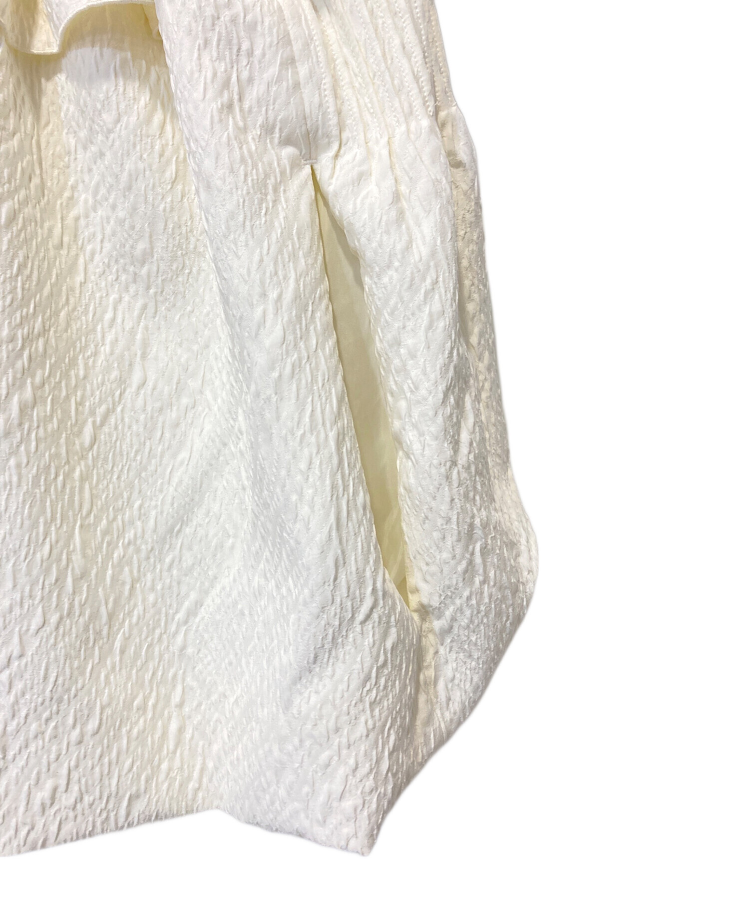 中古・古着通販】L'AUBE BLANC (ローブブラン) Raffle balloon cape