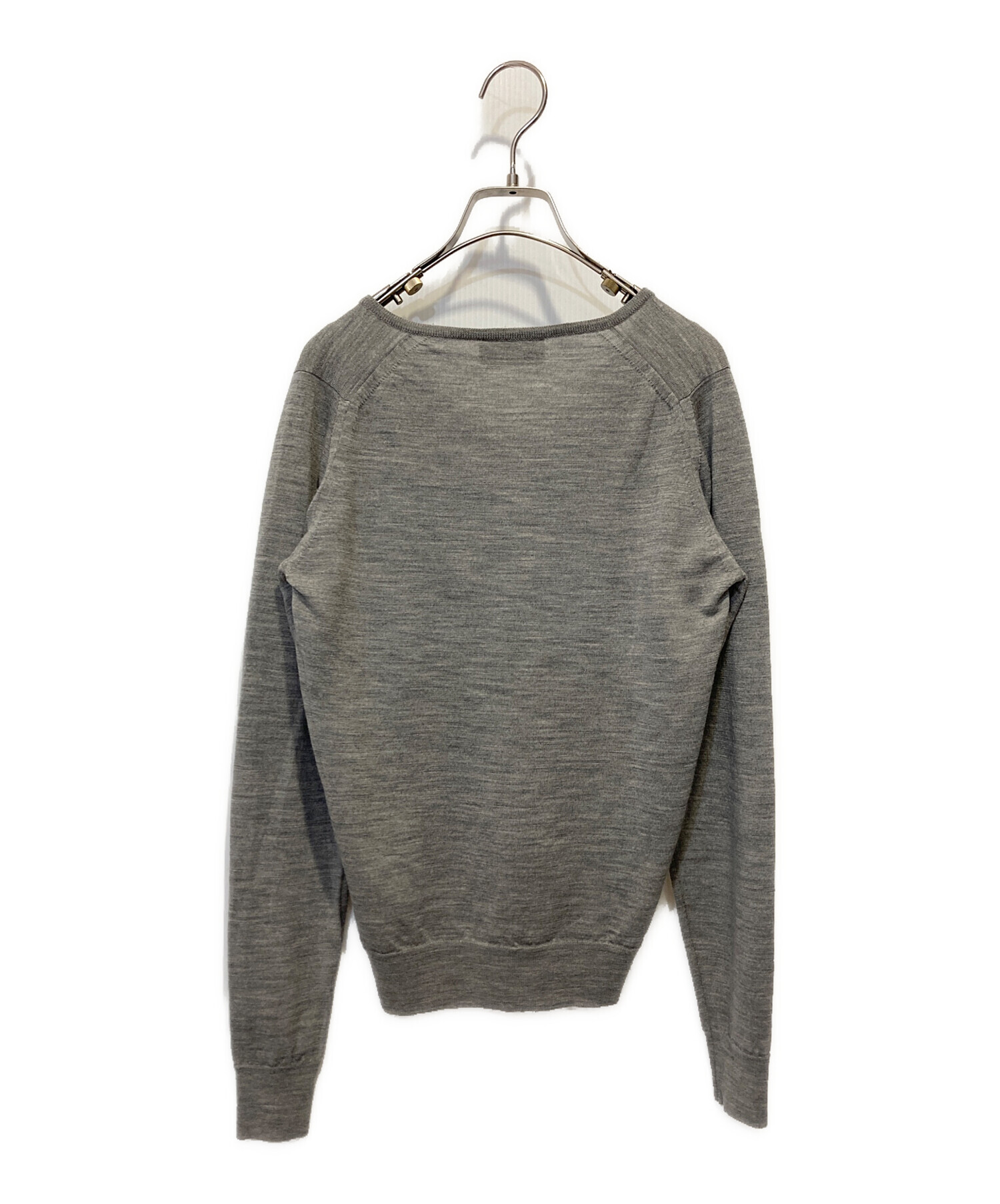 中古・古着通販】JOHN SMEDLEY (ジョンスメドレー) vネック 中古・古着通販】JOHN SMEDLEY (ジョンスメドレー) vネック