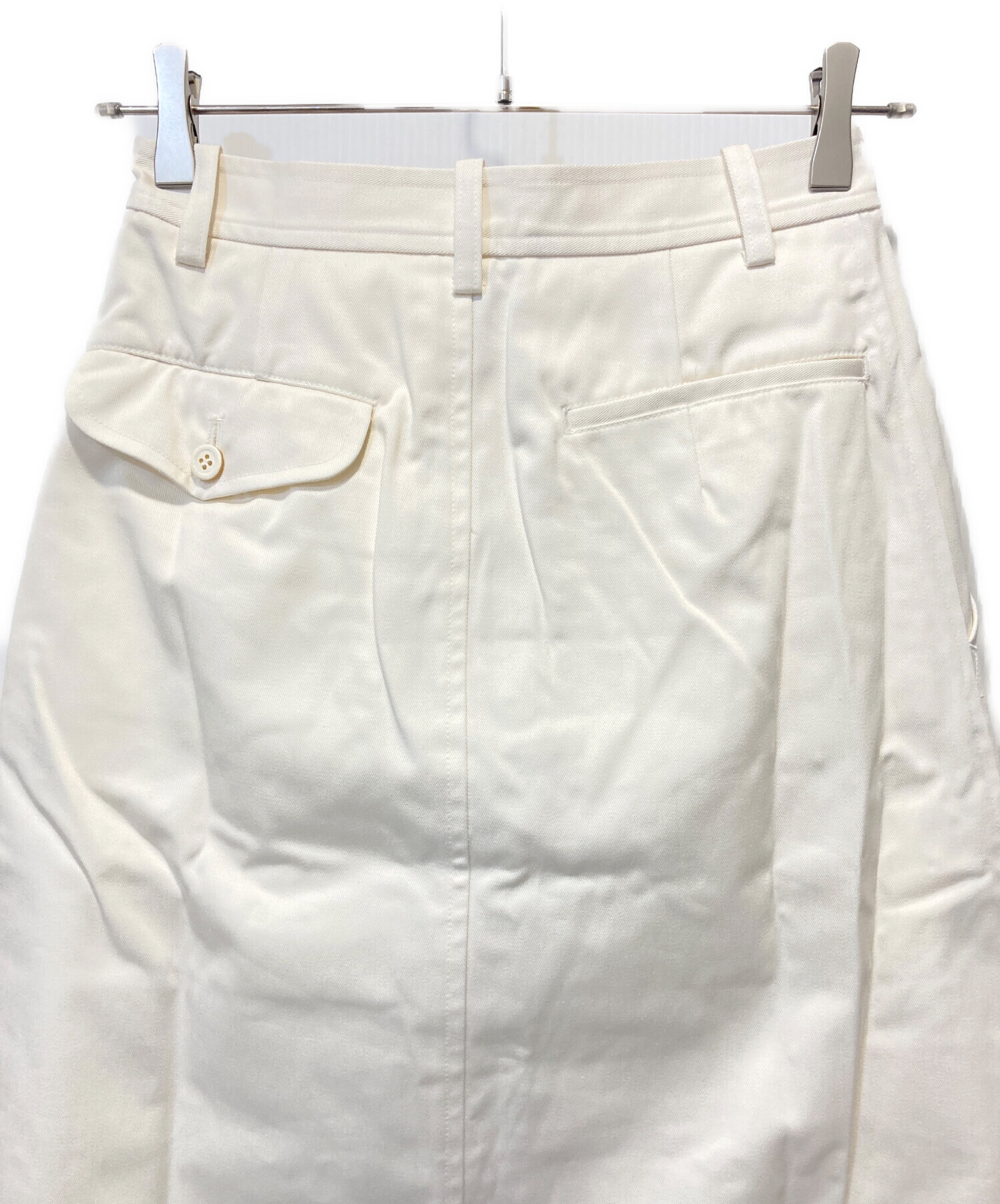 COMME des GARÇONS ホワイト フレアスカート S 中古・古着通販】COMME des GARCONS (コムデギャルソン) フレア