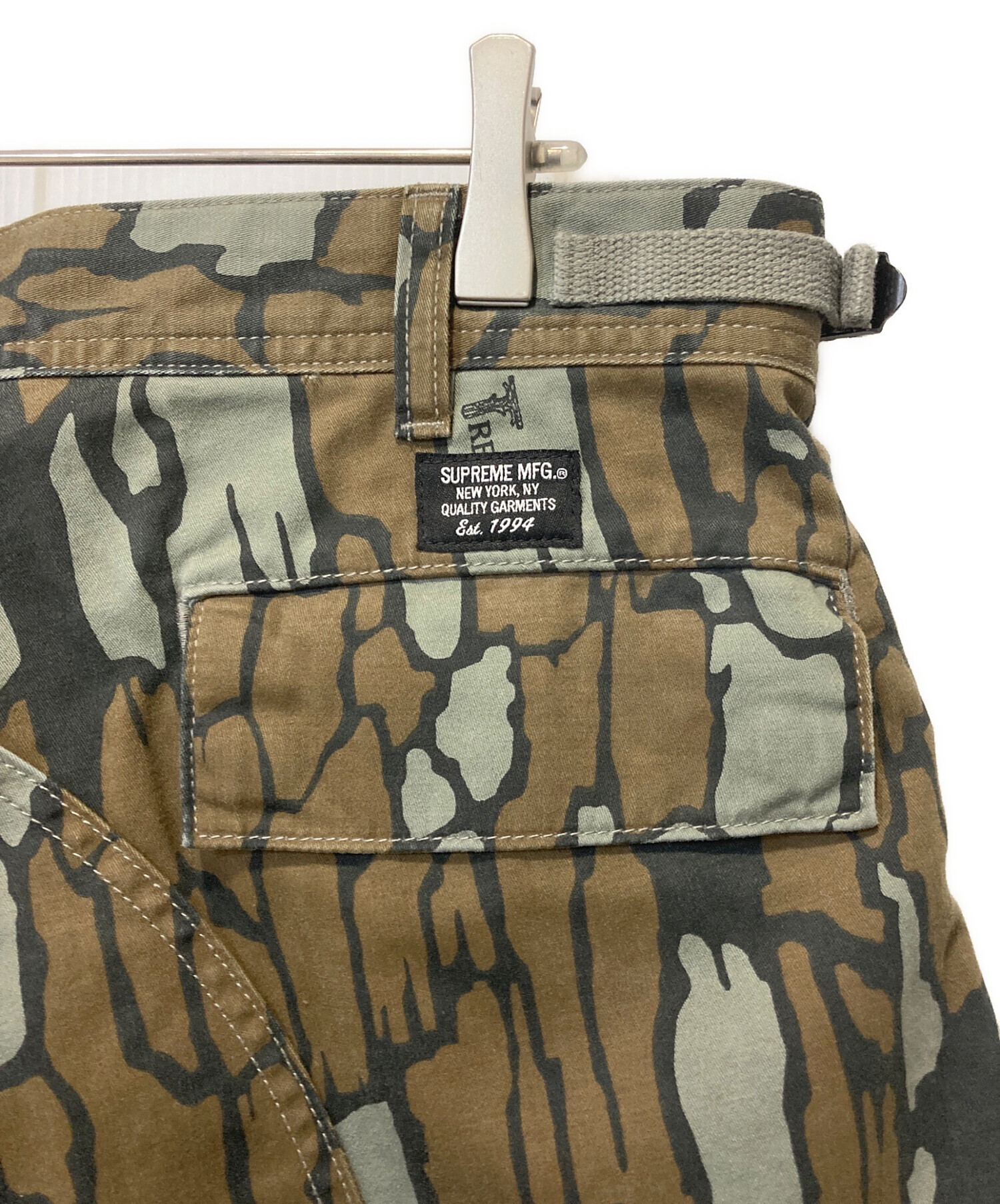 a*o様 激安 定価12,100円 試着のみ supremeシュプリーム Cam 中古・古着通販】SUPREME (シュプリーム) Cargo Short Mossy Oak