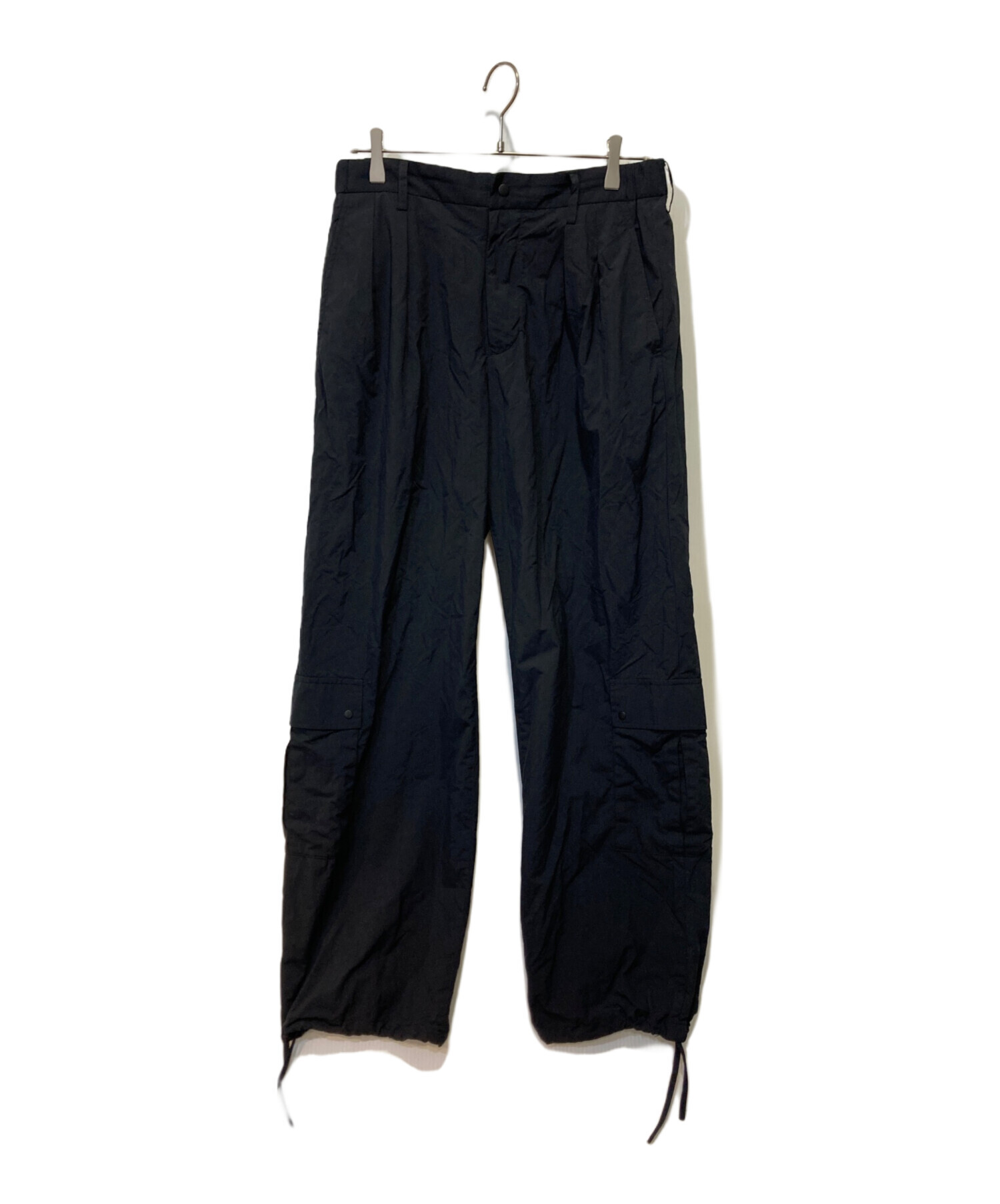 中古・古着通販】IRENISA (イレニサ) TWO TUCKS WIDE CARGO PANTS