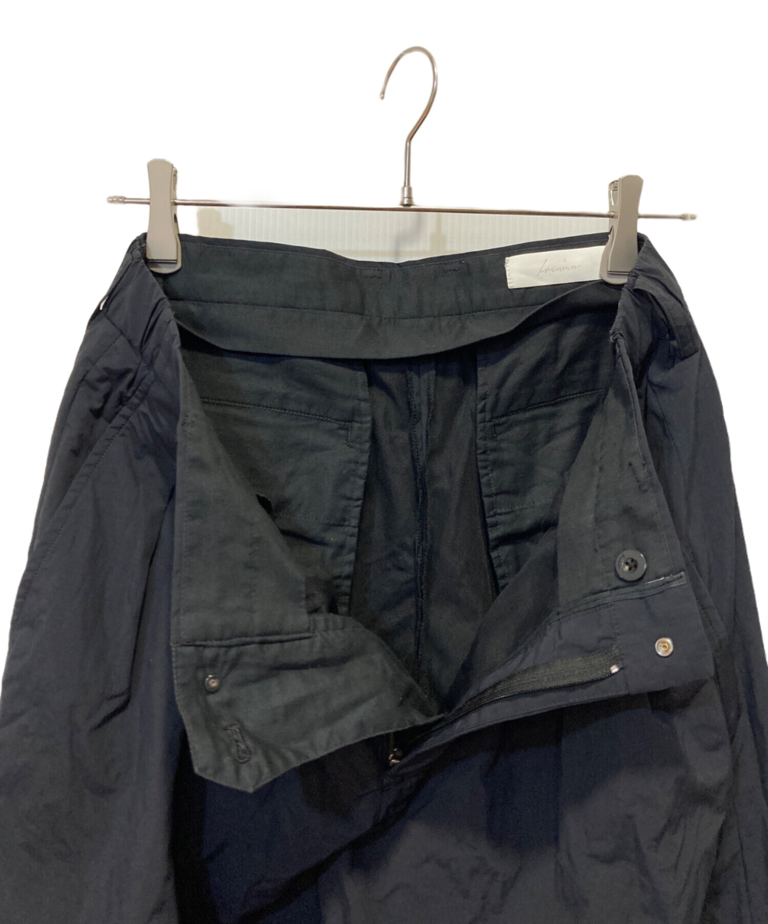 中古・古着通販】IRENISA (イレニサ) TWO TUCKS WIDE CARGO PANTS