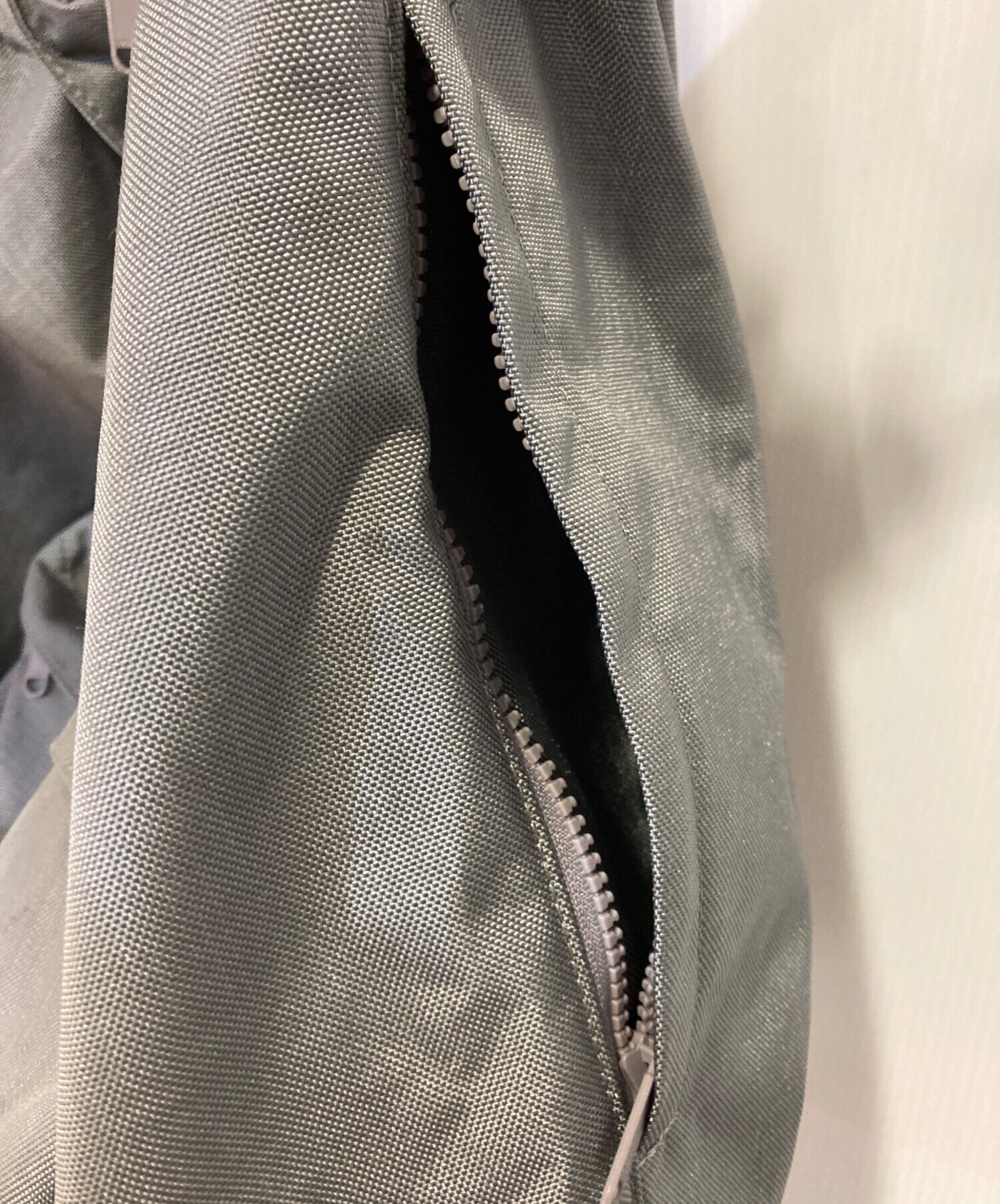中古・古着通販】kudos (クードス) BODY BAG グレー サイズ:F 