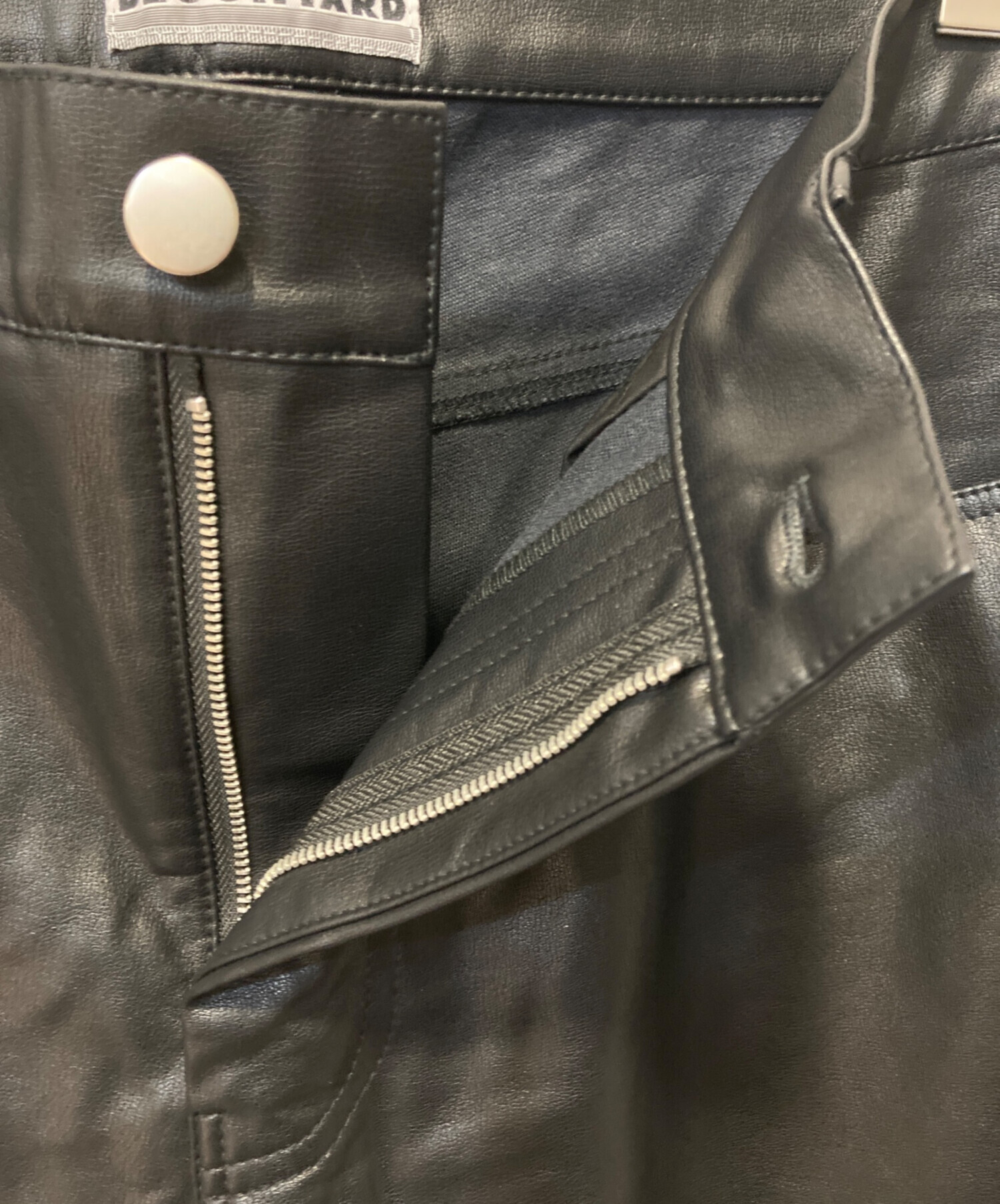中古・古着通販】BLOOMYARD (ブルームヤード) MULTI STUDS V LEATHER  display picture 1