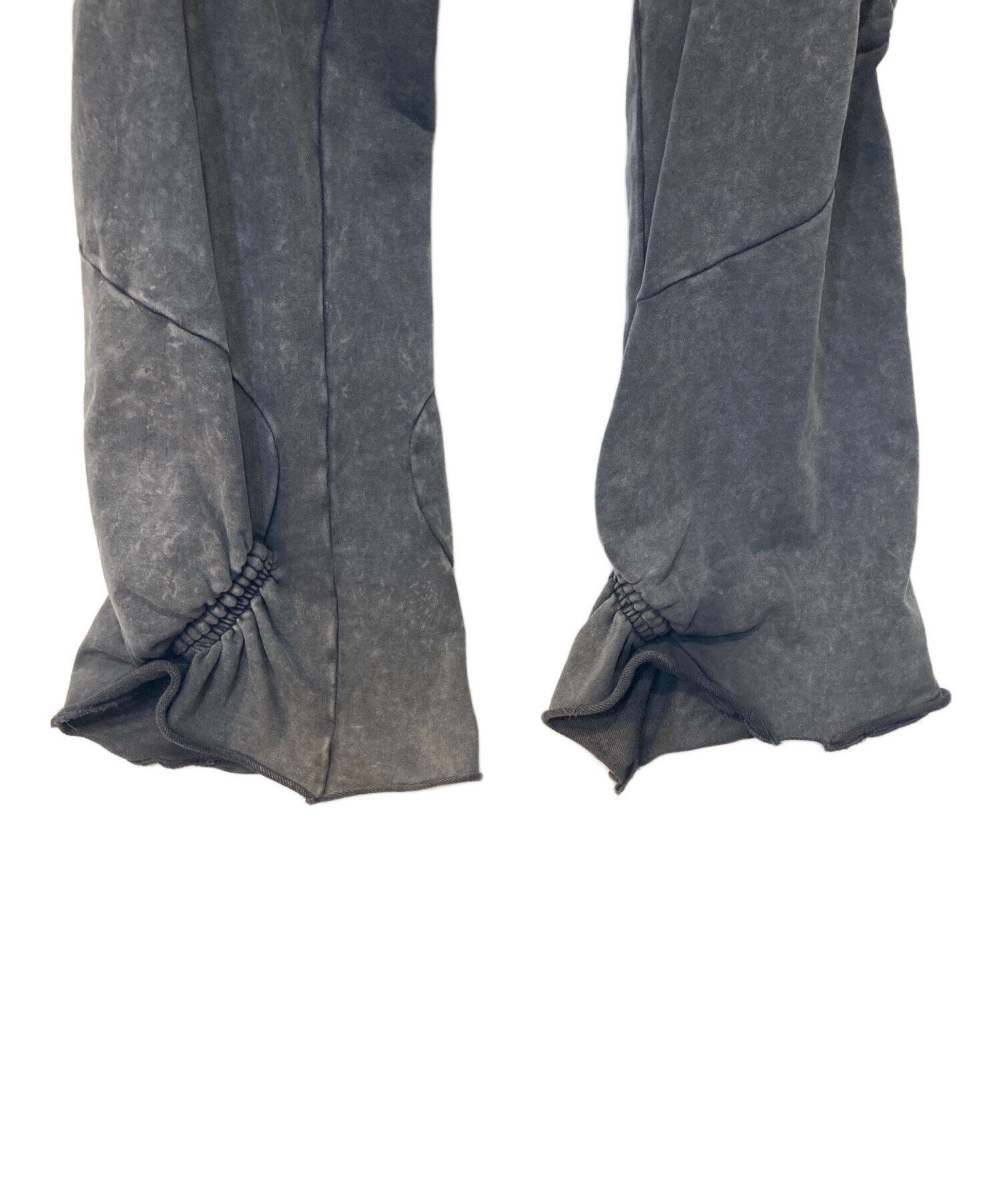 中古・古着通販】SYUMAN. (シュウマン) Wave gather Acid trousers 