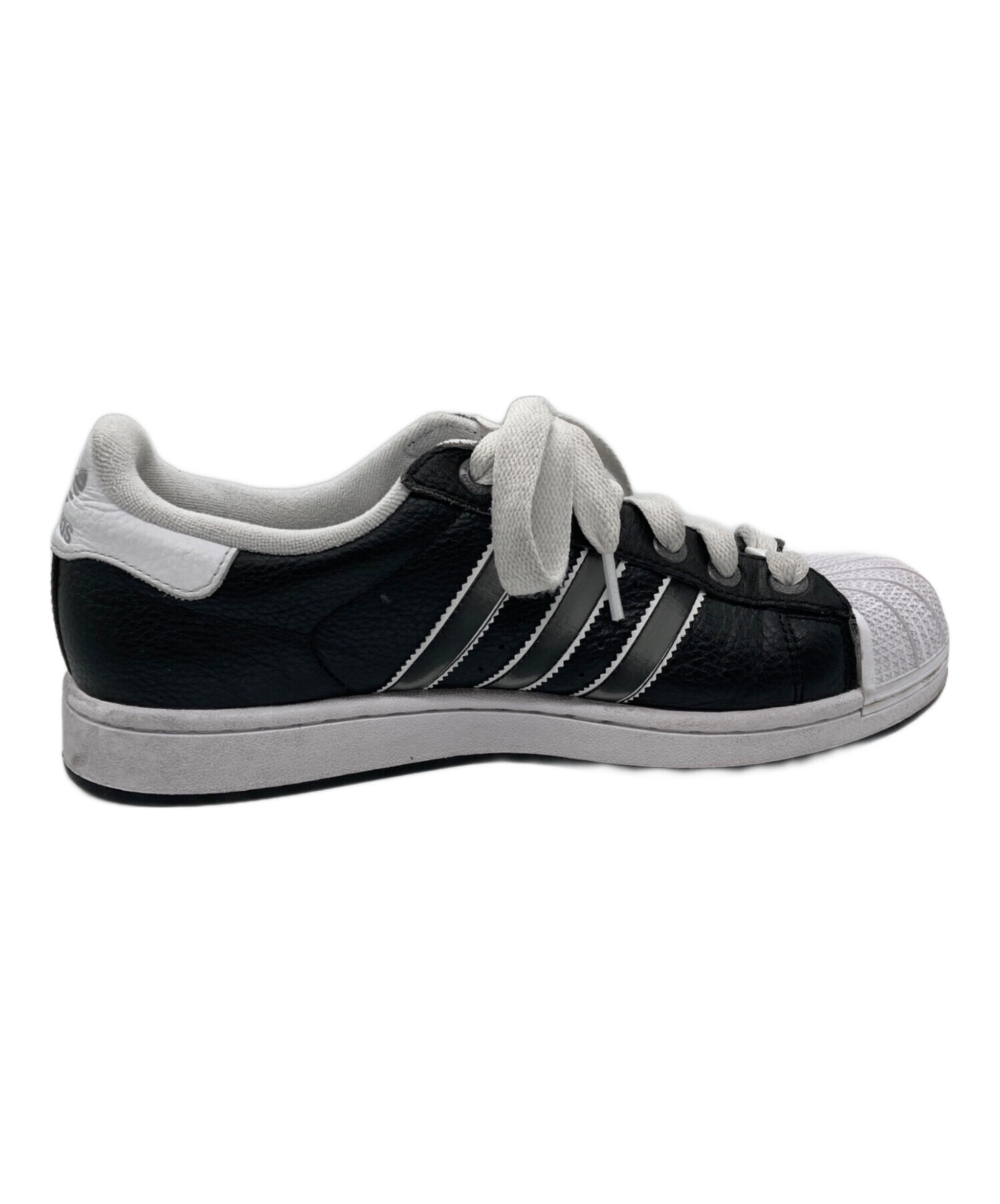 中古・古着通販】adidas (アディダス) ローカットスニーカー ブラック 