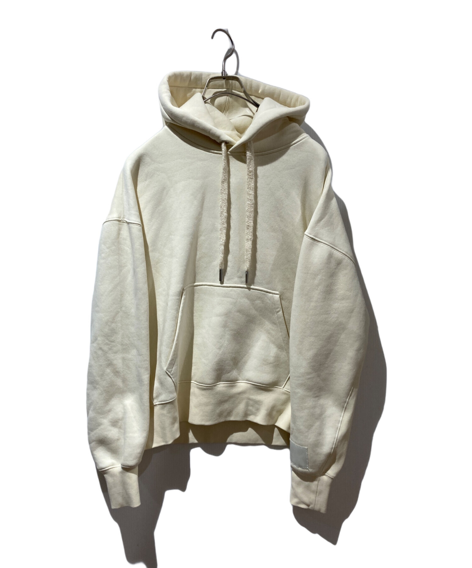 中古・古着通販】ami (アミ) プルオーバーパーカー ホワイト サイズ:S