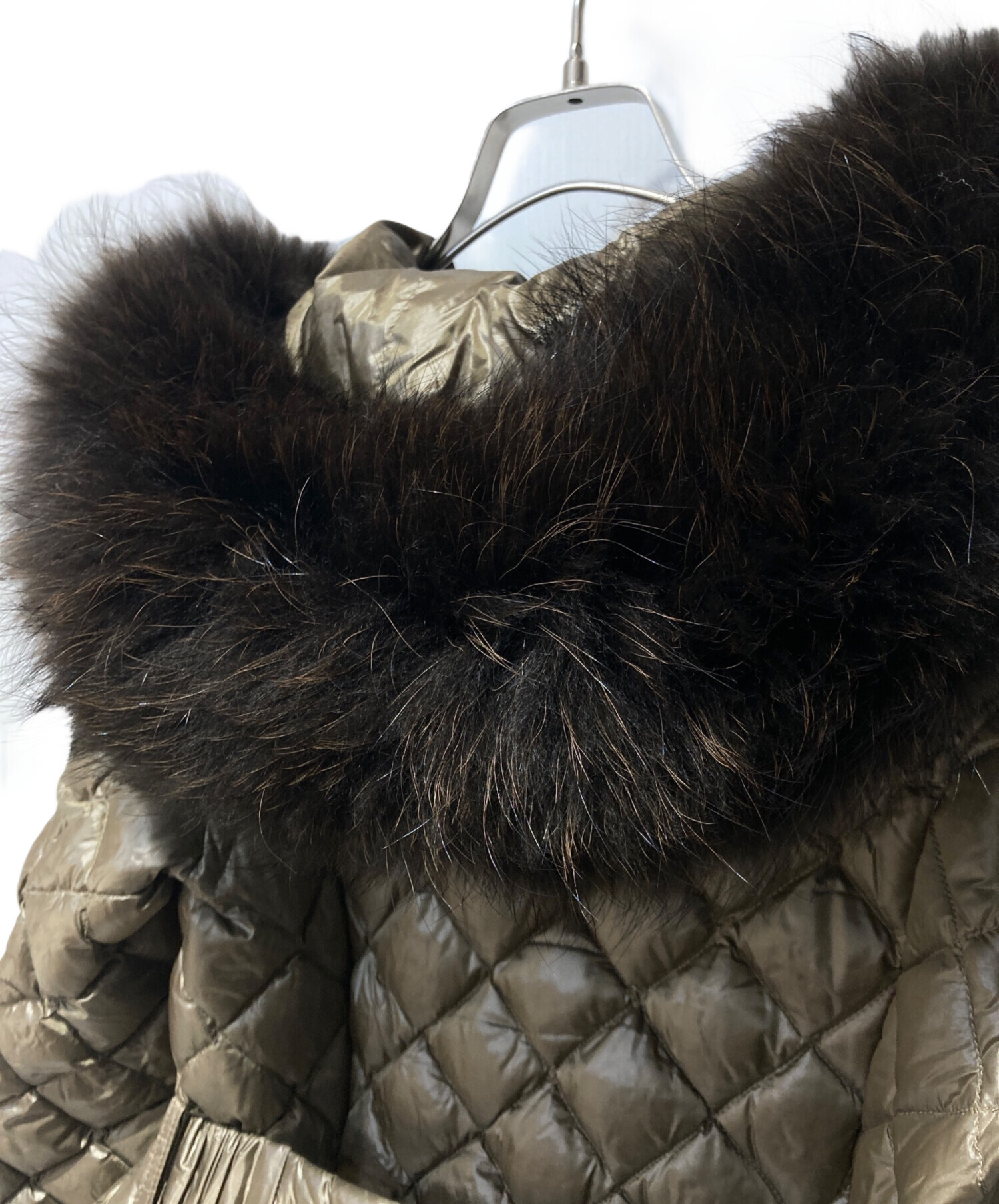 【美品】 タトラス ダウンコート パルマ 　ゴールド ベルト ファー サイズ1 中古・古着通販】TATRAS (タトラス) PALMA パルマ ファーフード ダウン