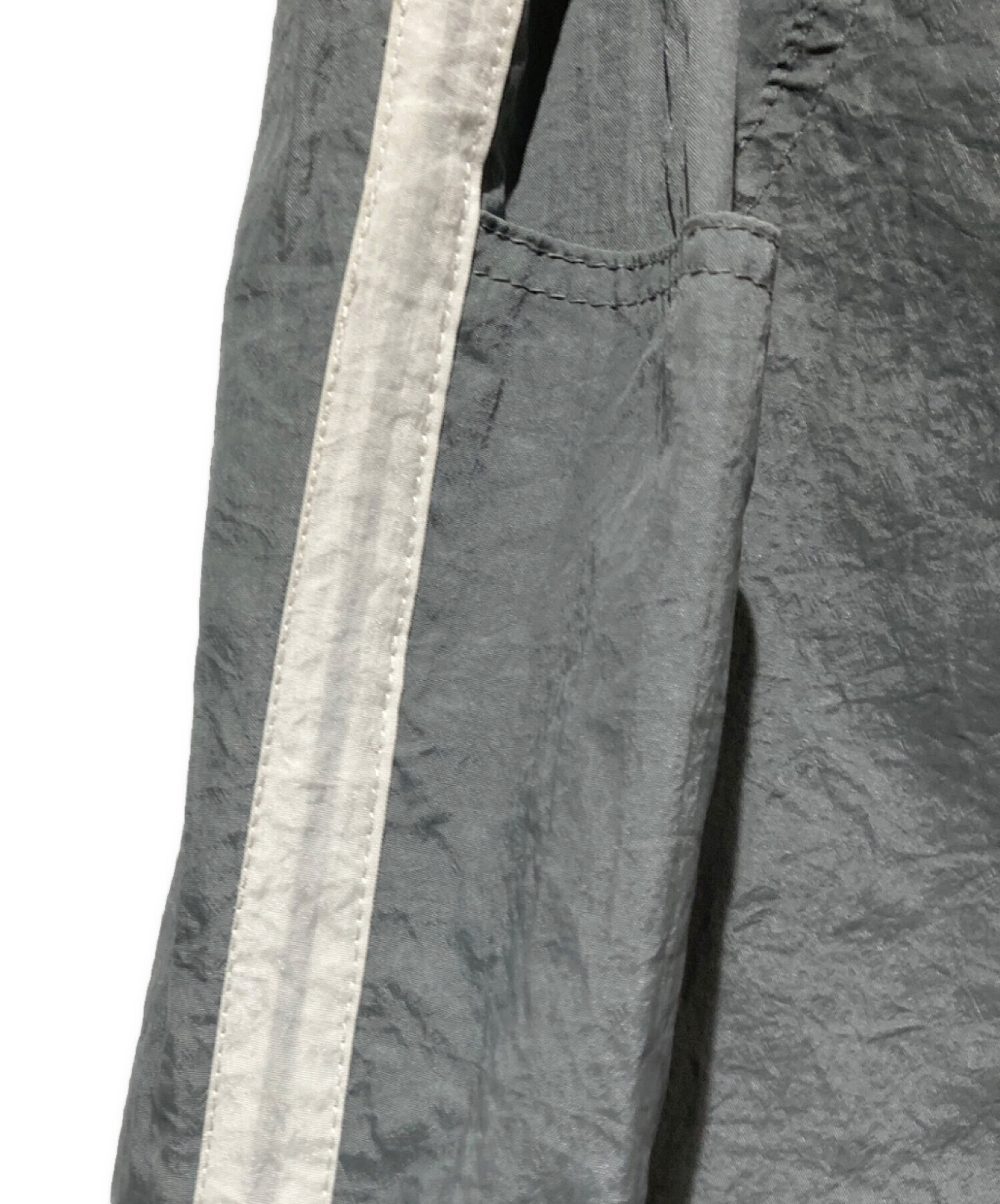 中古・古着通販】GOODENOUGH (グッドイナフ) ナイロンパンツ グレー