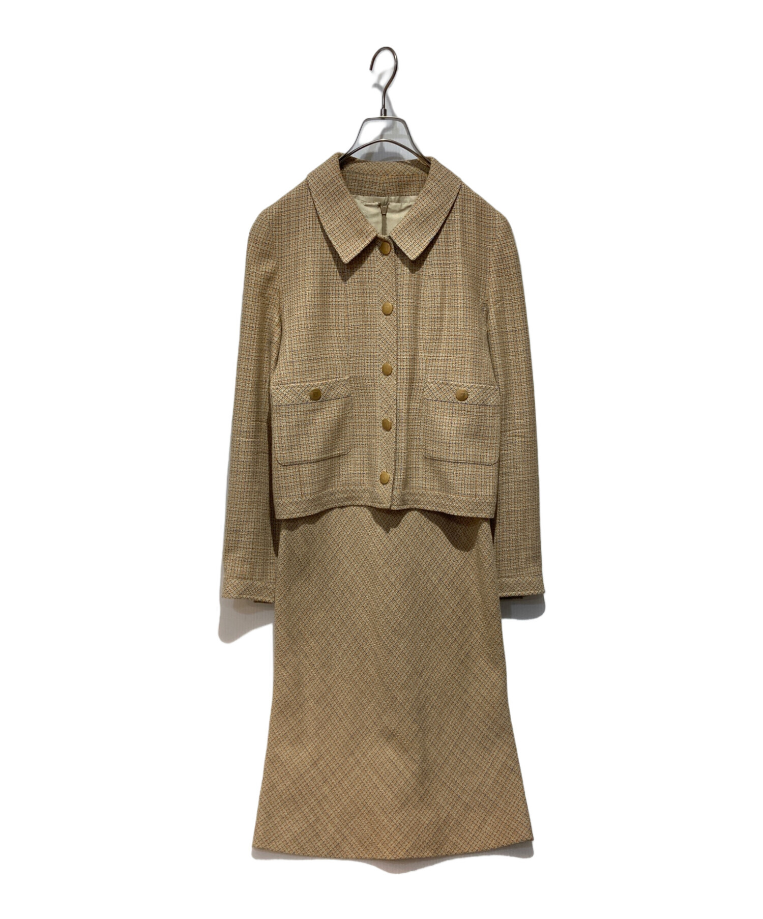 中古・古着通販】CHANEL (シャネル) セットアップスーツ ベージュ