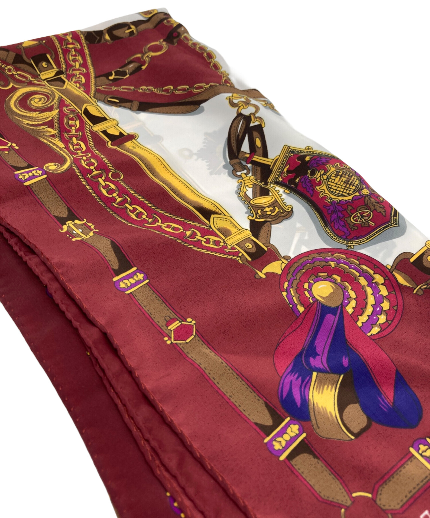 さち　HERMES シルク スカーフ 緑・赤・青 中古・古着通販】HERMES (エルメス) シルクスカーフ ボルドー