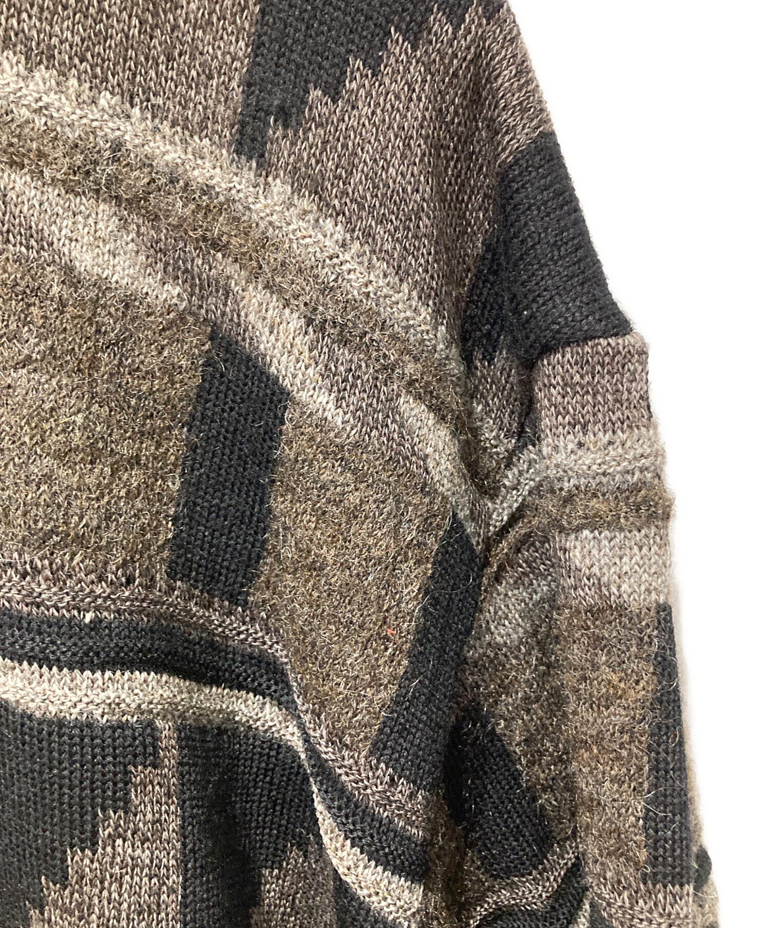 90s ISSEY MIYAKE 3Dセーター 美品 中古・古着通販】ISSEY MIYAKE MEN (イッセイミヤケメン) 幾何学柄