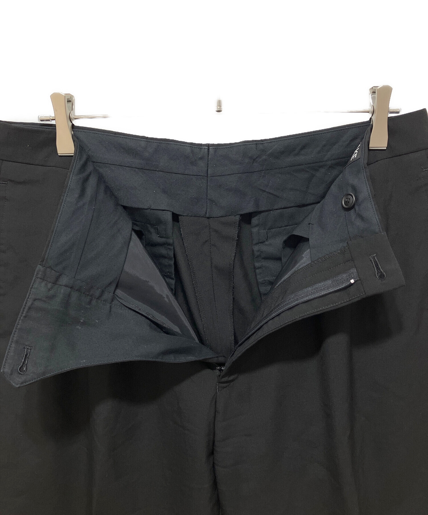 ISSEY MIYAKE WHITE LABEL ジャケット・パンツ2点セット 中古・古着通販】ISSEY MIYAKE WHITE LABEL (イッセイミヤケホワイト
