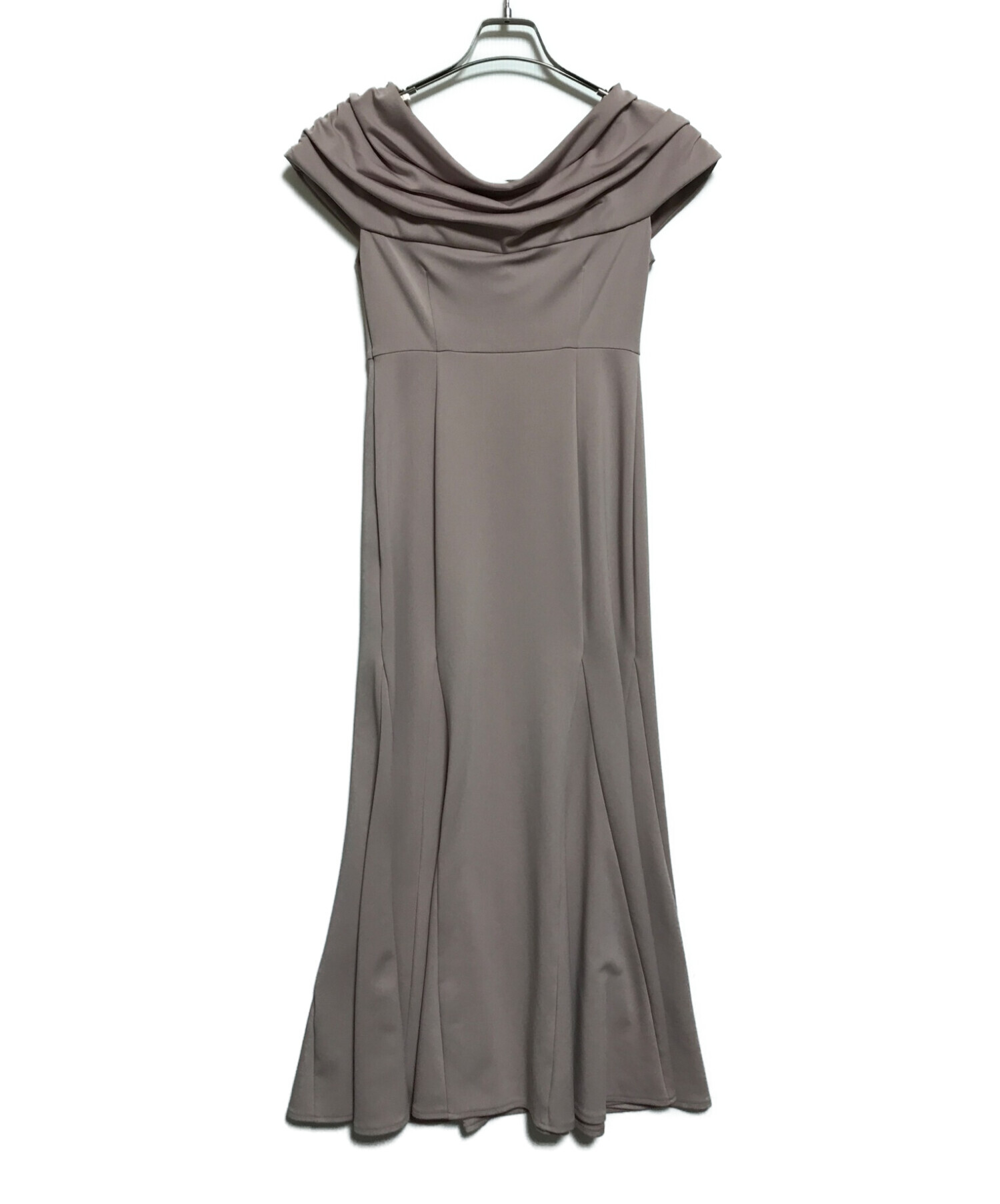 【新品】スナイデル　カットタイトドレス SNIDEL（スナイデル）の「【WEB限定】カットタイトドレス