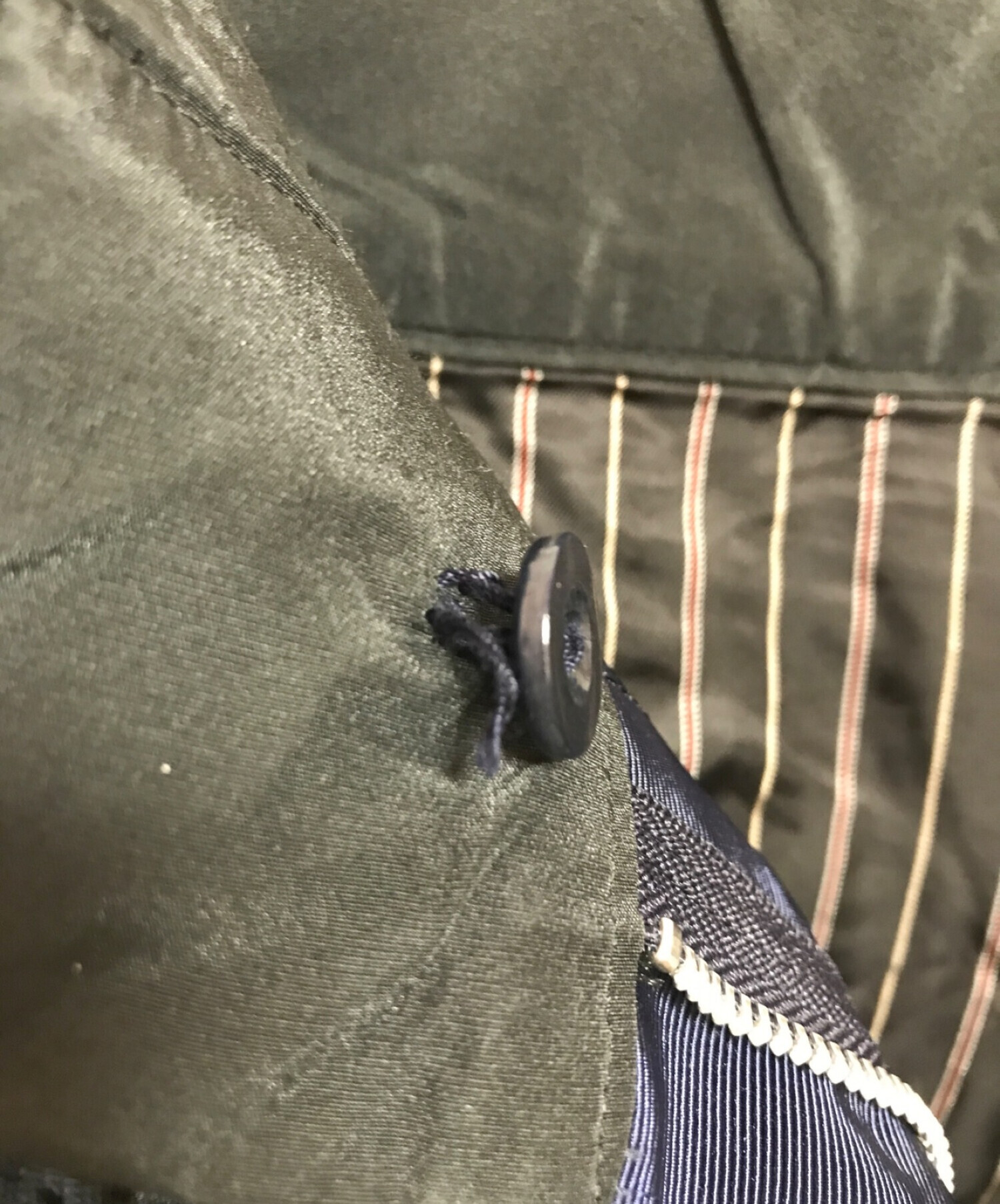 中古・古着通販】sacai (サカイ) Drawcode Waist Trouser ネイビー