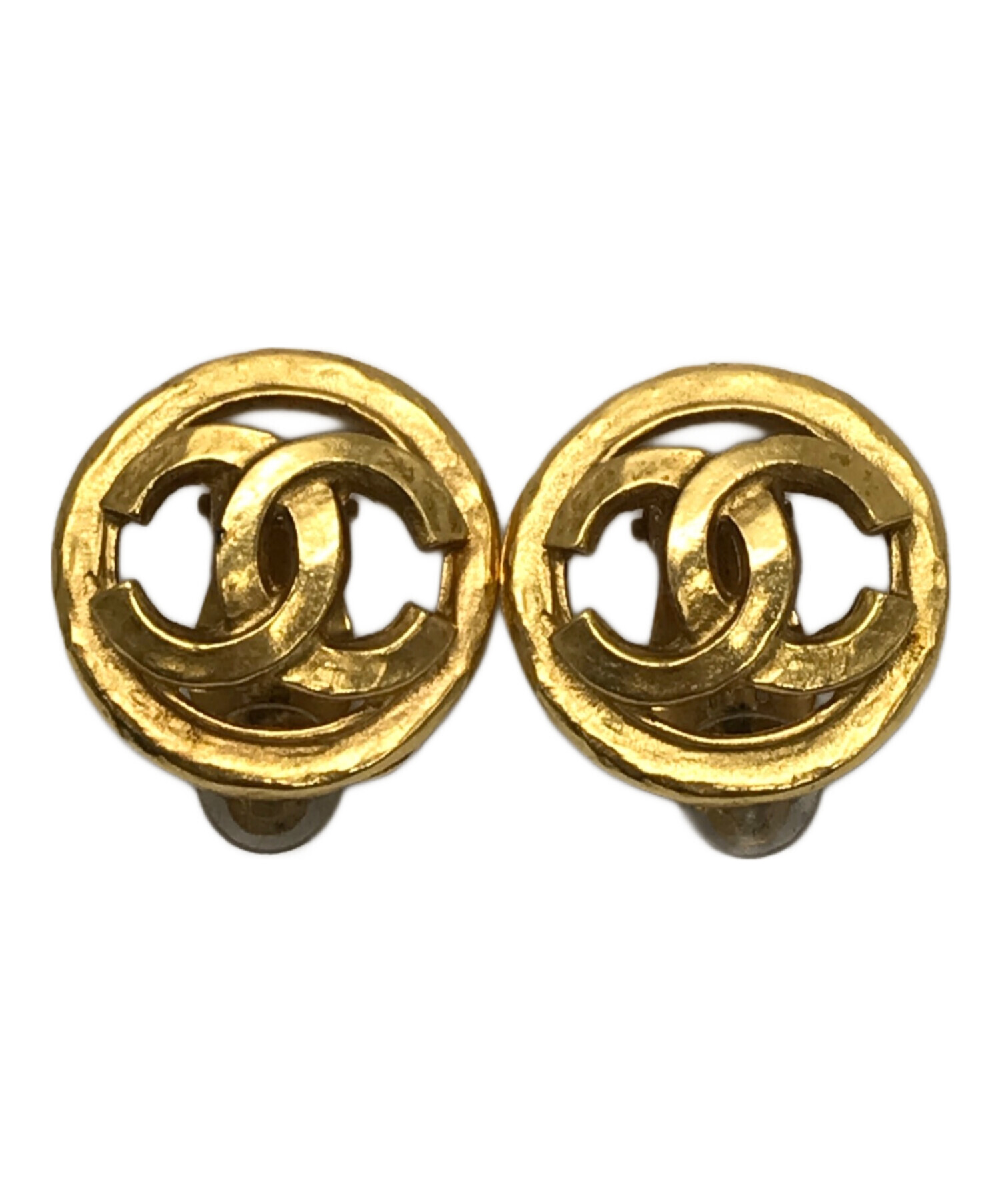 シャネル CHANEL イヤリング ロゴ ゴールド