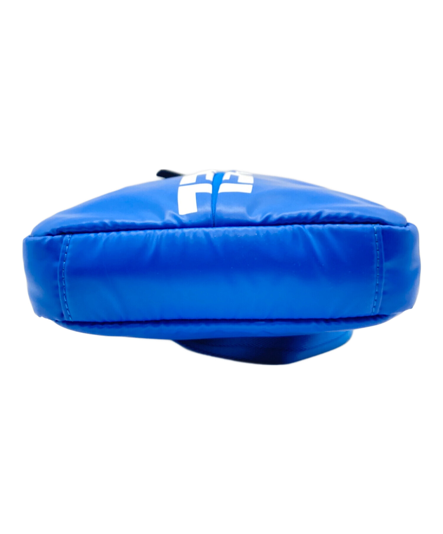 新品同様 DIESEL ディーゼル ボディバッグ ビッグロゴ 高品質ナイロン 青 楽天市場】diesel body bag（カラーブルー）（バッグ｜バッグ・小物