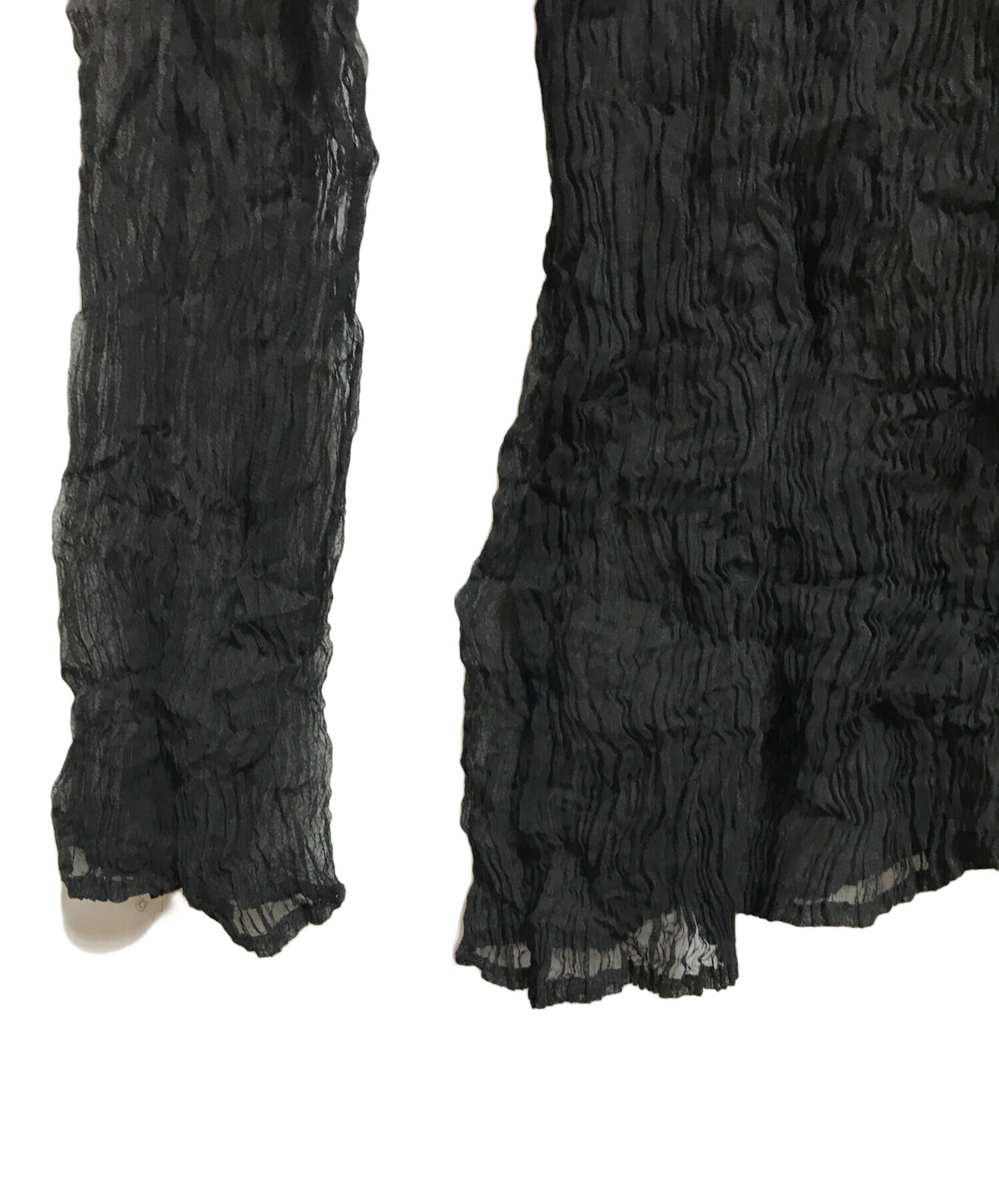 ISSEY MIYAKE カットソー 特殊しわ加工 ハイネック 長袖 フリル サイズM IM94-FJ932 ポリエステル 中古・古着通販】ISSEY MIYAKE (イッセイミヤケ) シワ加工 ワッシャー