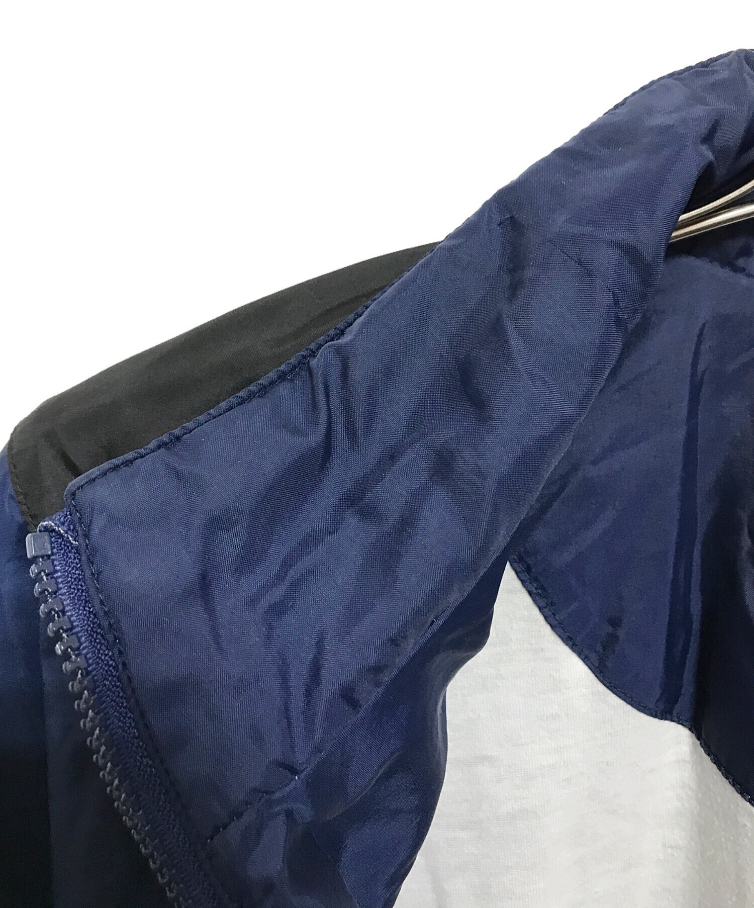 中古・古着通販】NIKE (ナイキ) ジップアップジャケット ネイビー 
