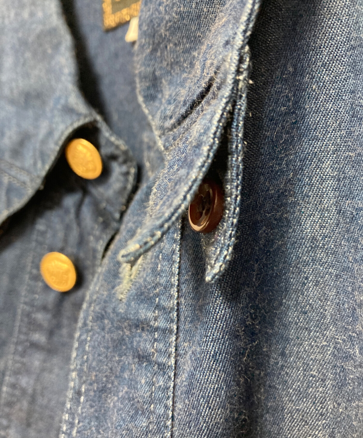 【極美品】ヴェルサーチジーンズクチュール　デニムシャツ　イタリア製　コットン　L 中古・古着通販】VERSACE JEANS COUTURE (ヴェルサーチ ジーンズ