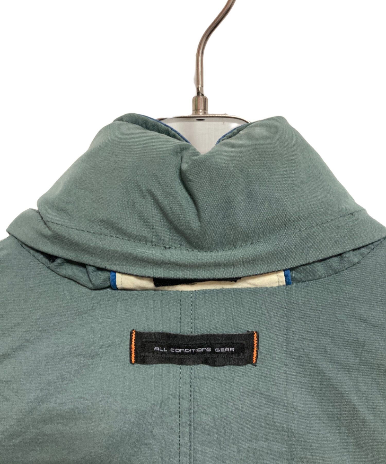 Nike ACGマウンテンパーカー グリーン×アイボリー NIKE】ACG 