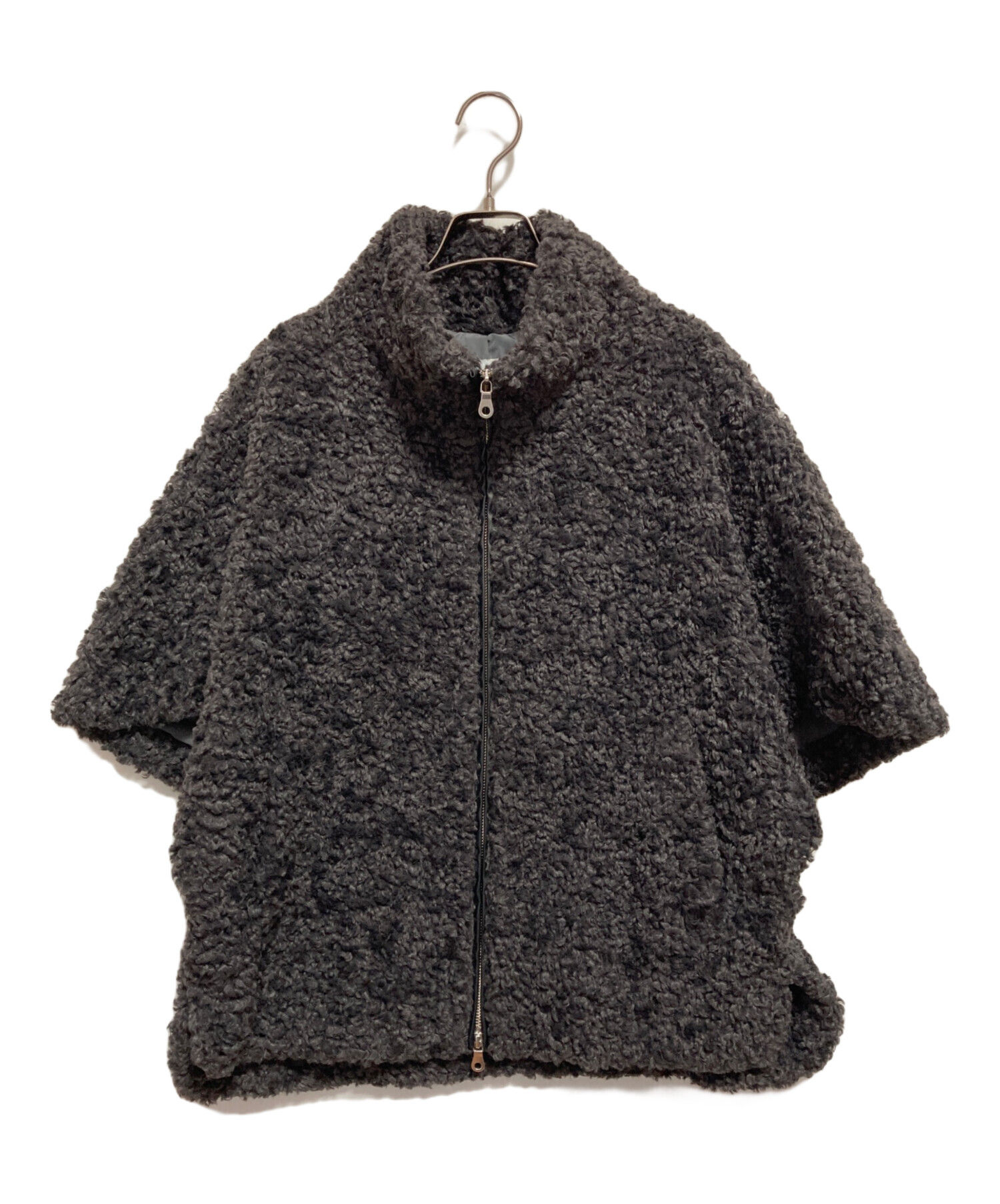 【新品 】three dots スリードッツ　プードルボア ポンチョベスト three dots(スリードッツ)｜プードルボア ポンチョベスト/オフ