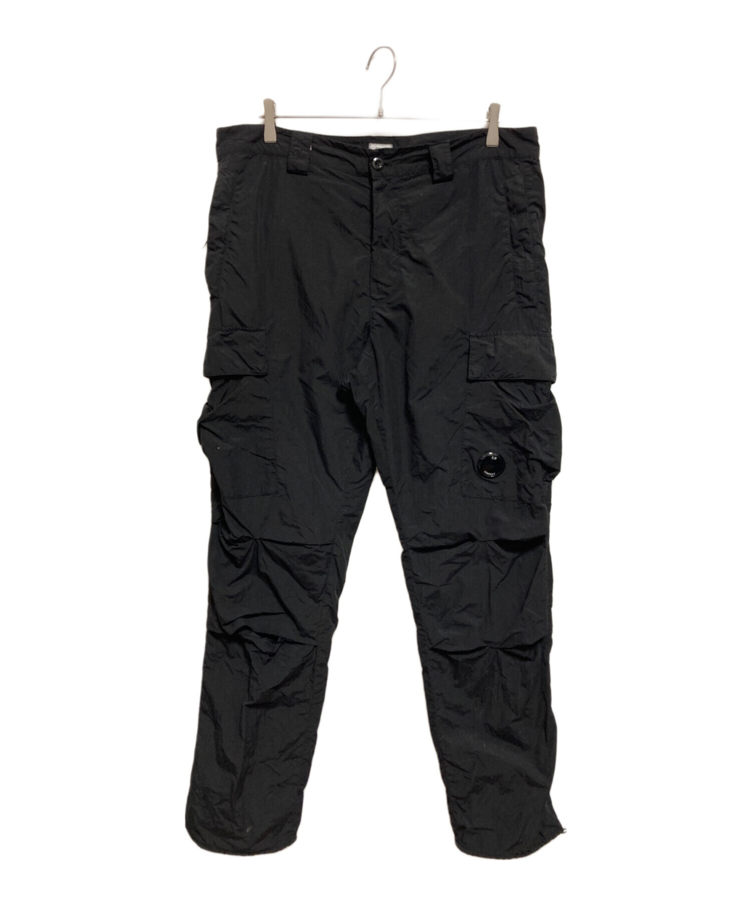 C.P. Company FLATT NYLON カーゴパンツ ブラック C.P COMPANY (シーピーカンパニー) ナイロン カーゴパンツ FLATT NYLON