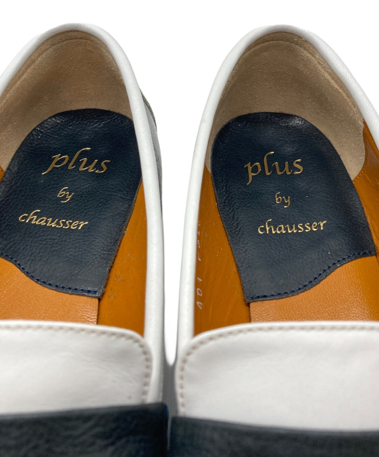中古・古着通販】plus by chausser (プリュスバイショセ) タッセル 